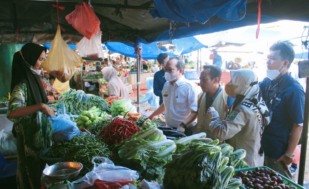 Kementan Jamin Ketersediaan Bahan Pangan Pokok di Pekanbaru Aman Terkendali