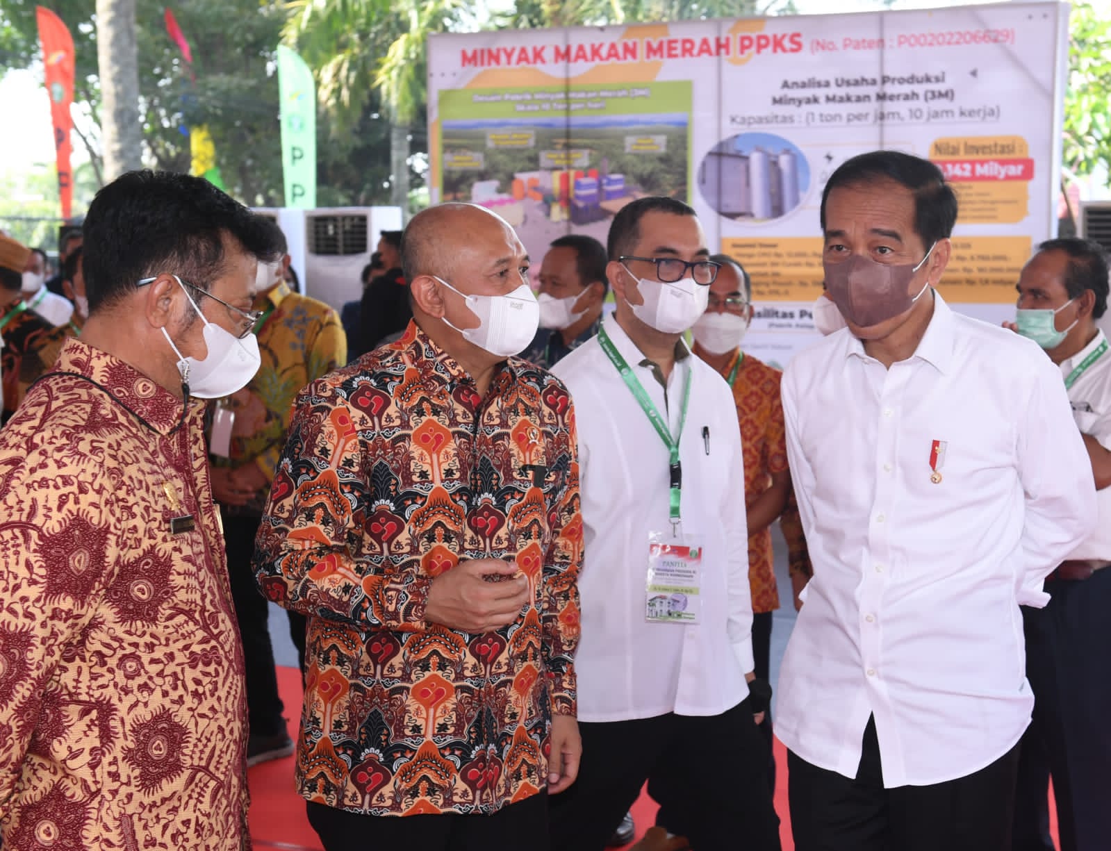 Presiden : Terima Kasih Petani dan Pak Menteri, Pertanian Terus Berproduksi