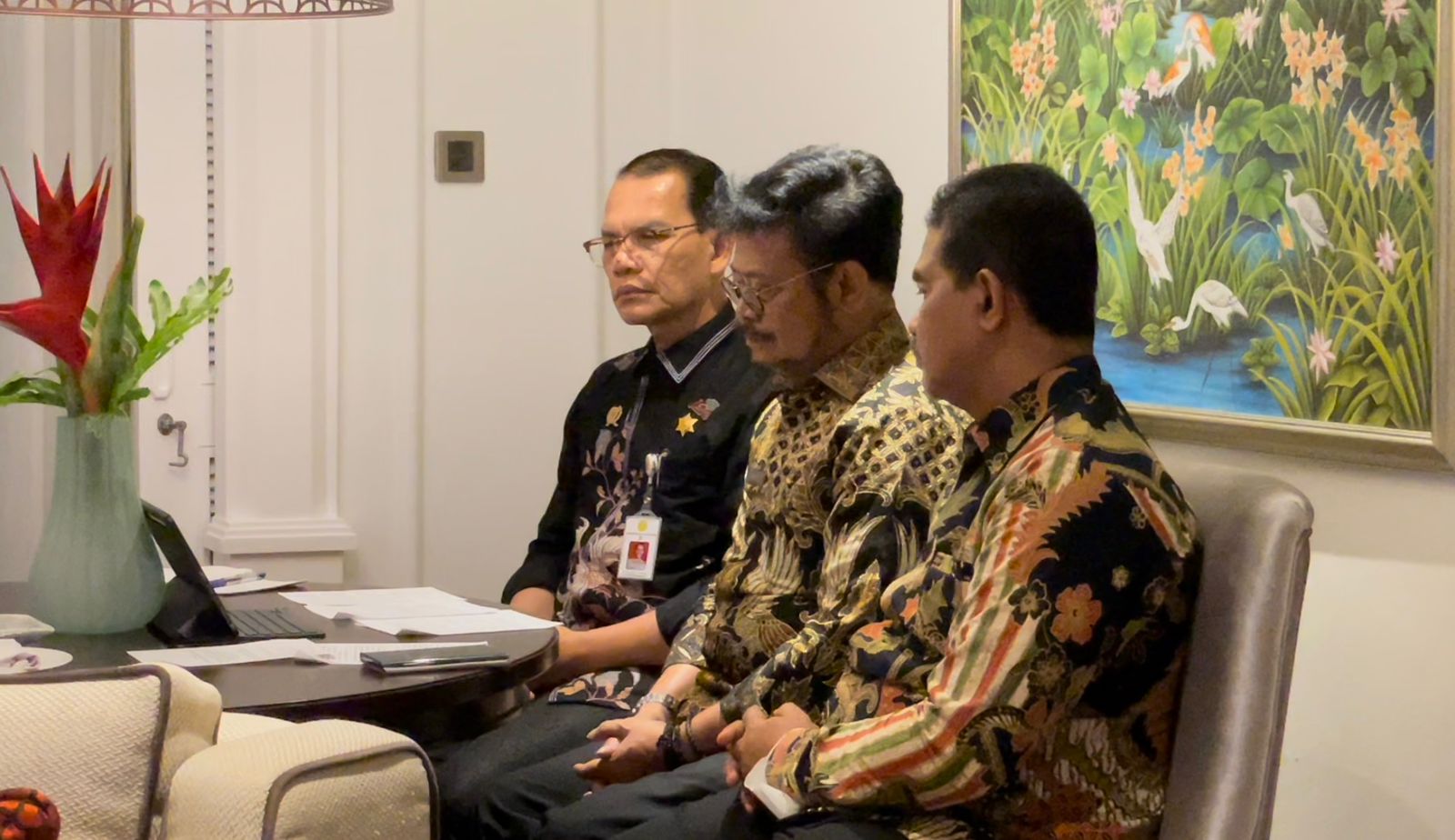 Mentan SYL Dianugrahi Penghargaan Nugra Jasa Dharma Pustaloka