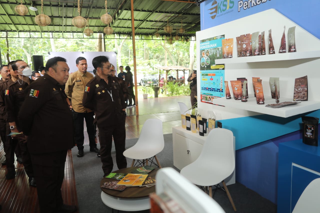 Launching Corporate Identity Ditjen Perkebunan, Ajak Pekebun Bekerja Fokus, Responsif dan Kolaboratif