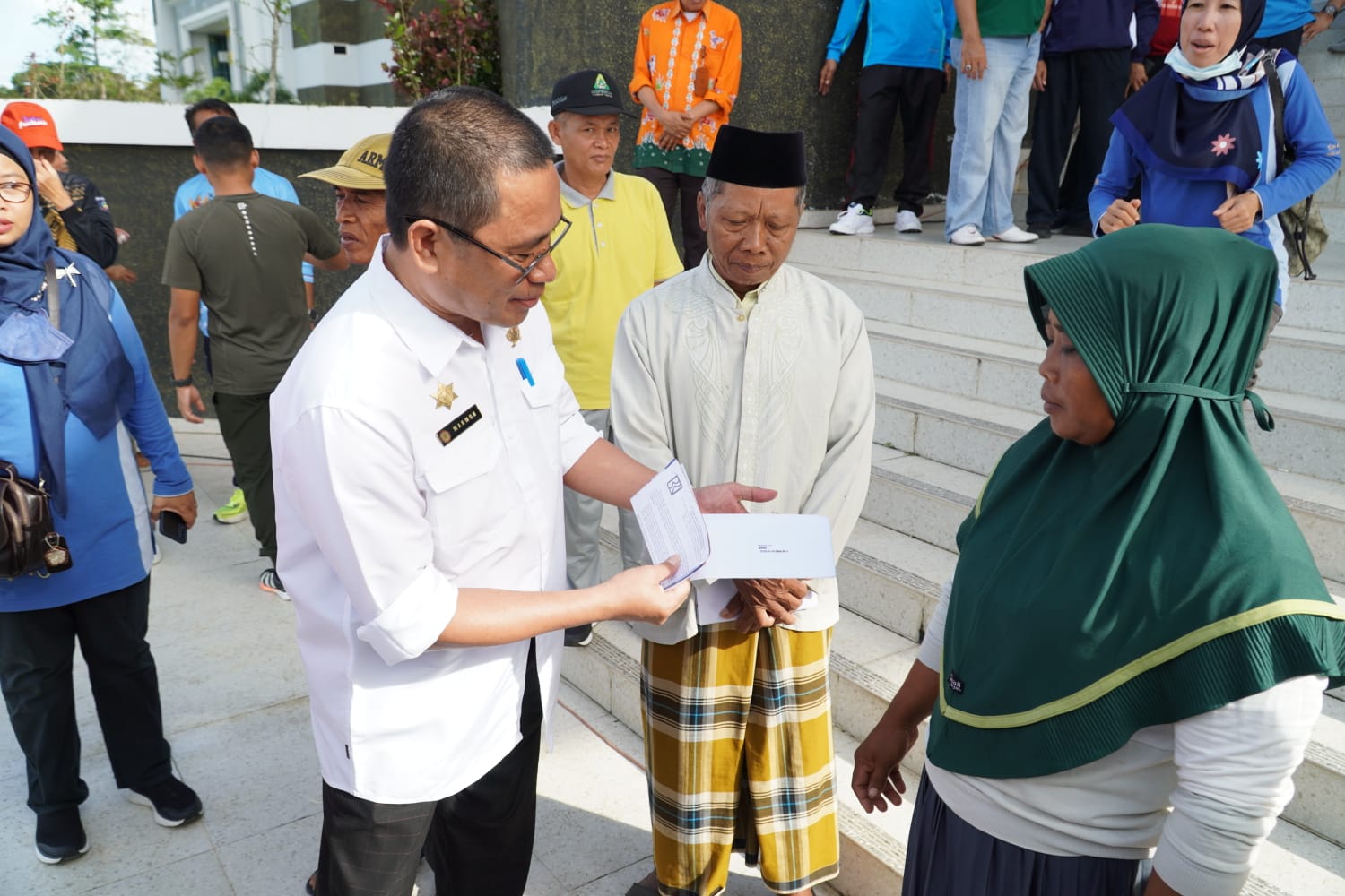 Kementan Salurkan Bantuan Tahap Kedua Bagi Peternak Terdampak PMK di Provinsi NTB