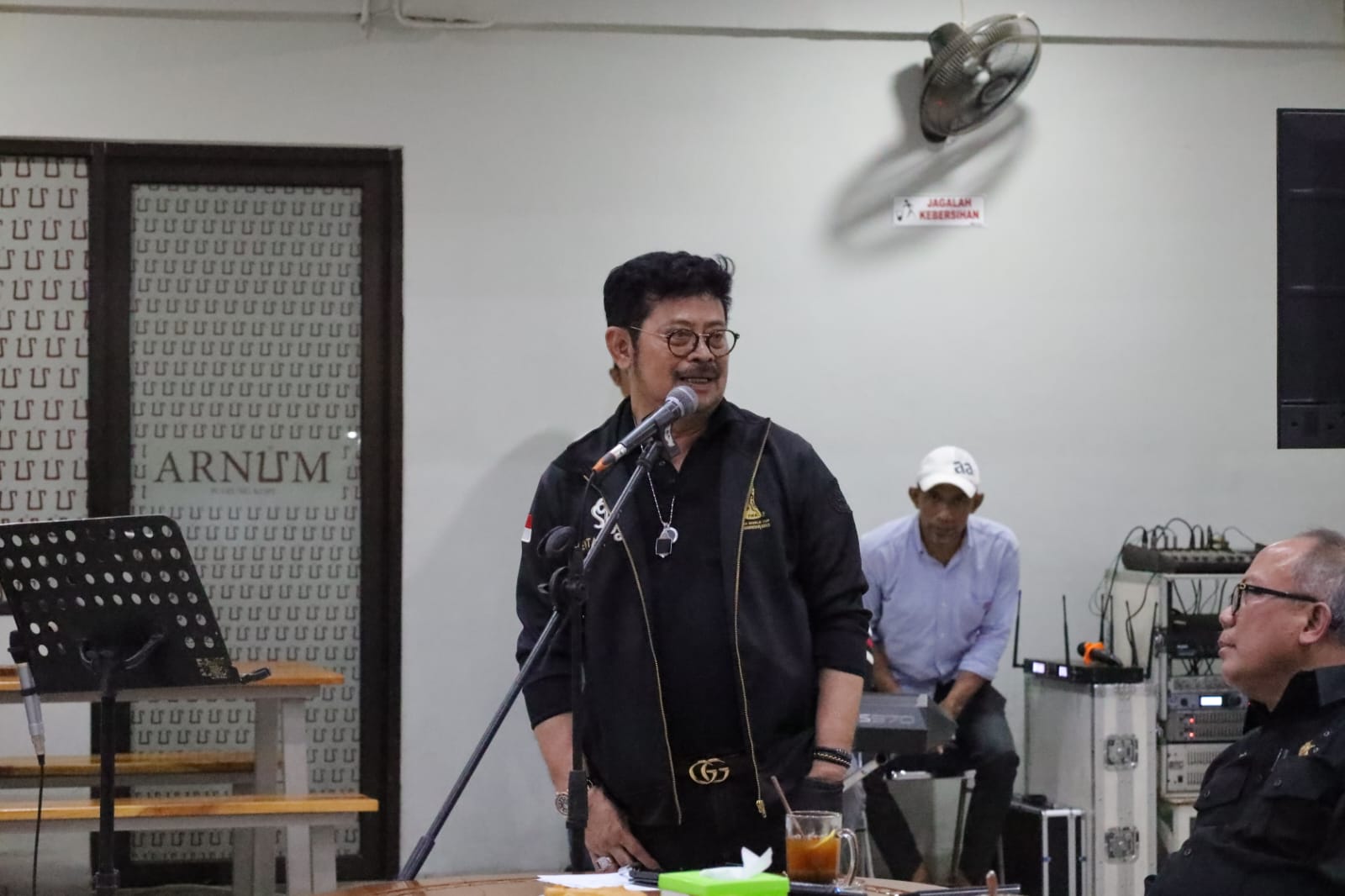 SYL, Tokoh Indonesia Timur, Pencatat Sejarah Bagi Indonesia