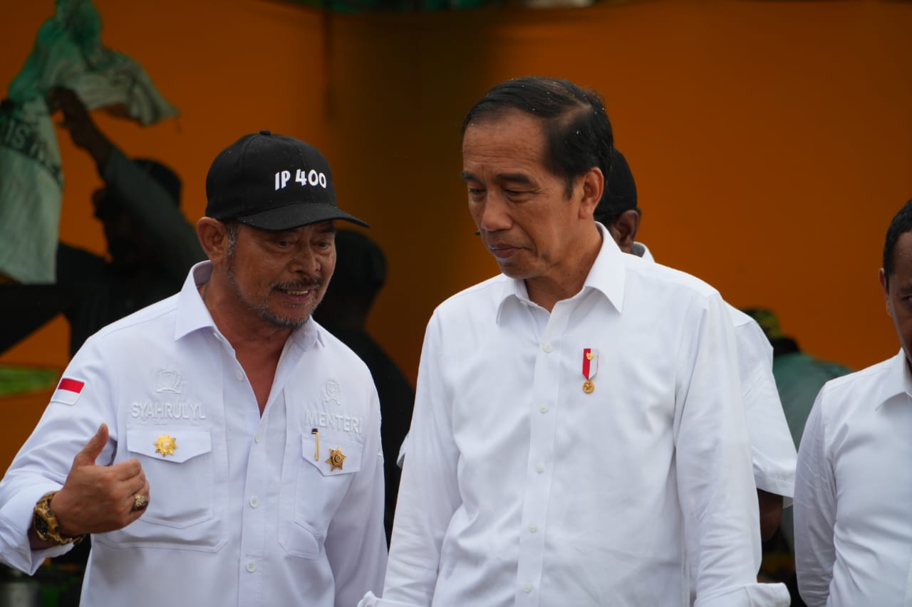 Mentan SYL Dampingi Jokowi Tinjau Ladang Jagung di Food Estate Keerom Papua