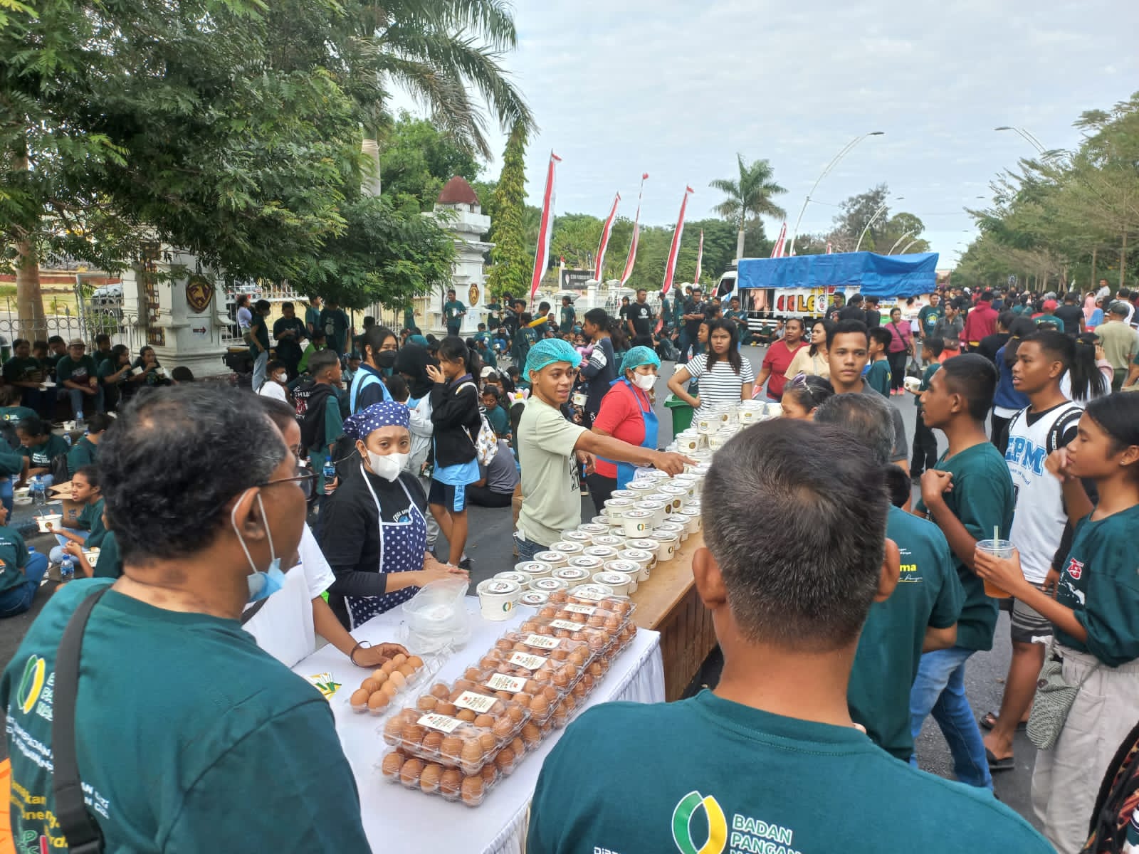 NFA Bagikan 10 Ribu Porsi Sarapan B2SA dengan Menu Pangan Lokal