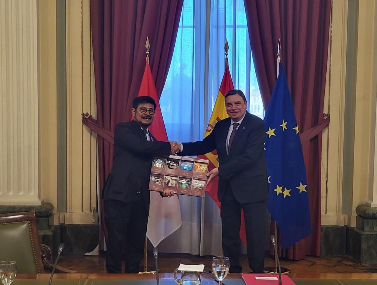 Mentan SYL Siap Kerjasama Pengembangan Green House Skala Industri dengan Spanyol