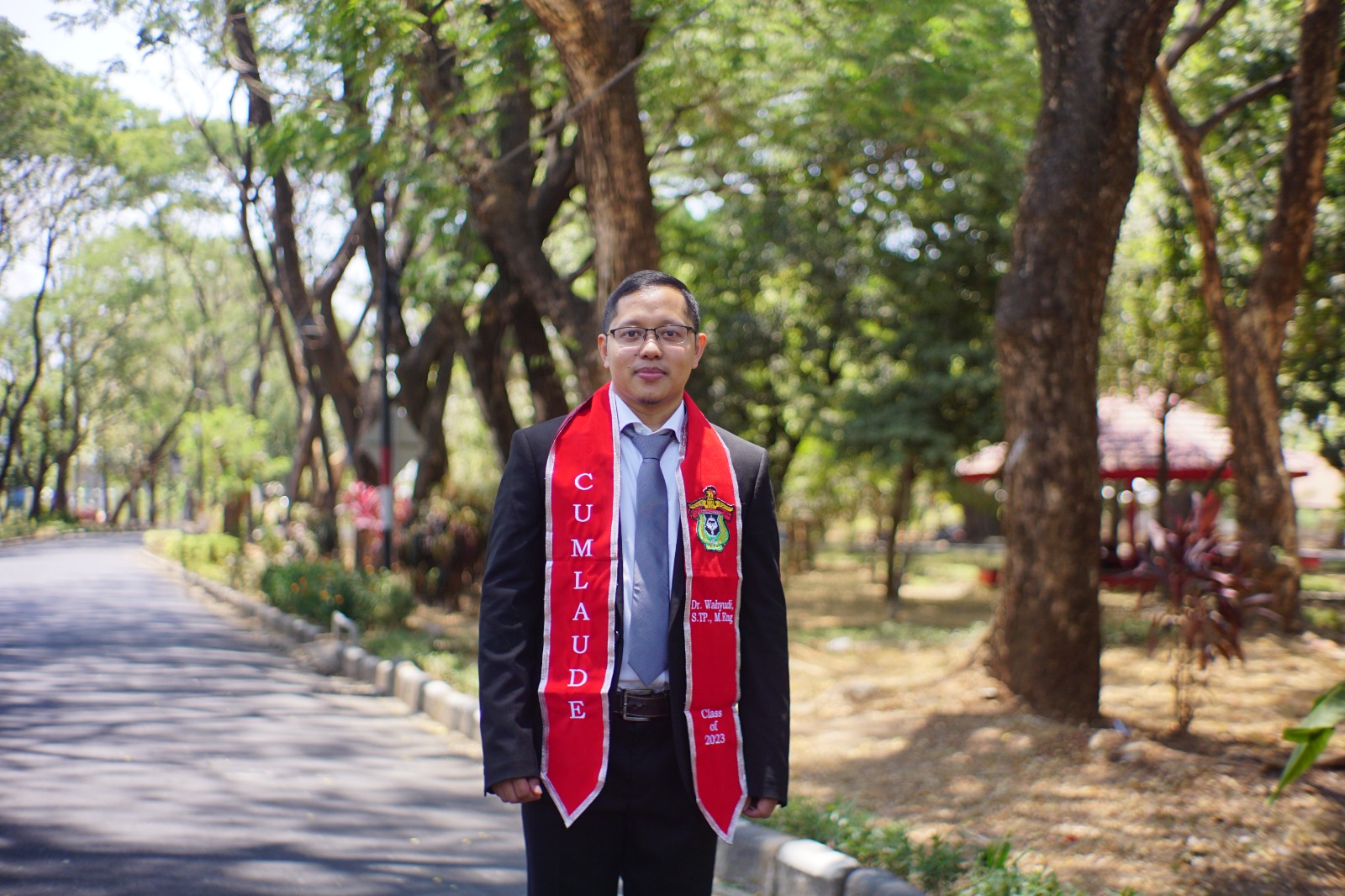 Profil Wahyudi, Lulusan Tercepat S3 Studi Pembangunan Universitas Hasanuddin