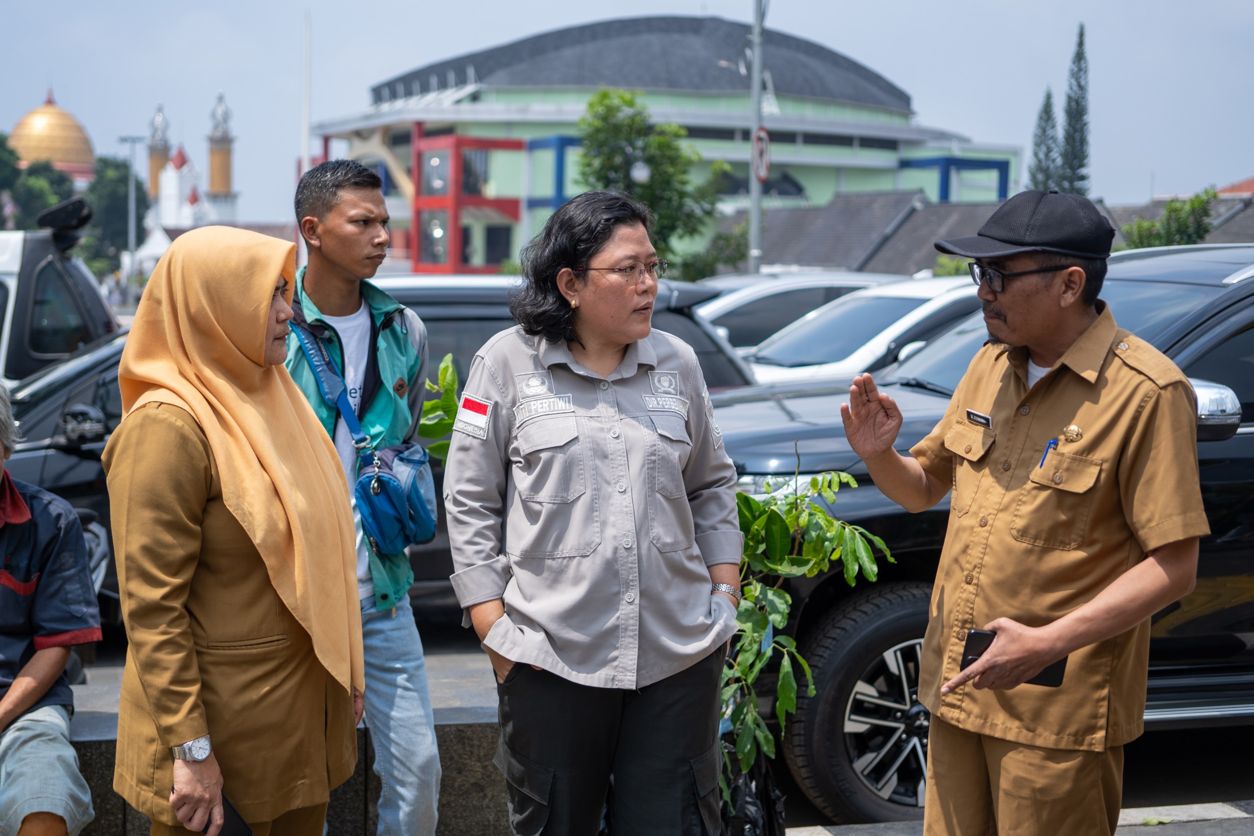 Bagikan Benih Gratis, Warga Sukabumi Serbu Kementan
