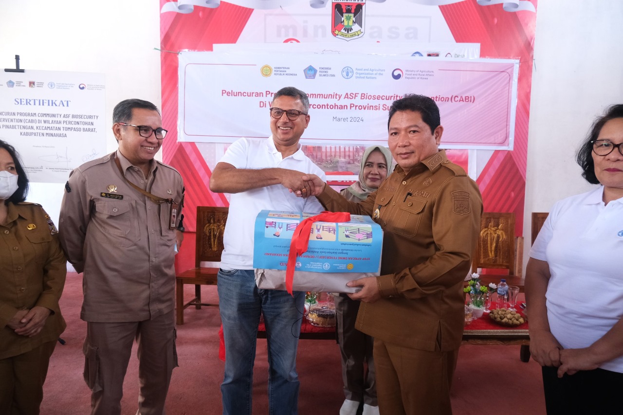 Kementan, Pemprov Sulut, dan FAO Lawan Penyakit African Swine Fever (ASF) dengan Intervensi Biosekuriti bagi Peternak Babi di Sulawesi Utara