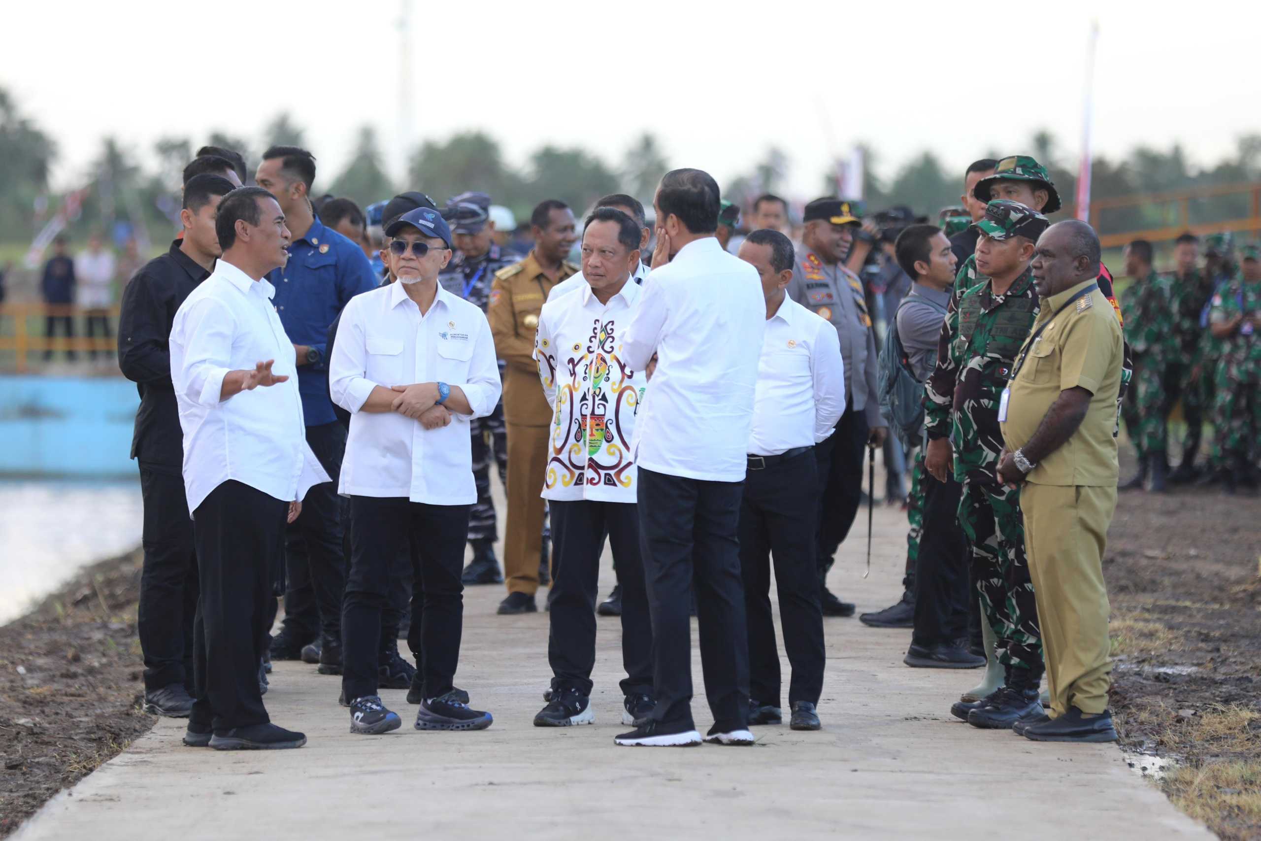 Presiden Kunjungi Pertanian Modern di Distrik Kurik, Mentan Amran Optimis Merauke Jadi Lumbung Pangan Indonesia Timur