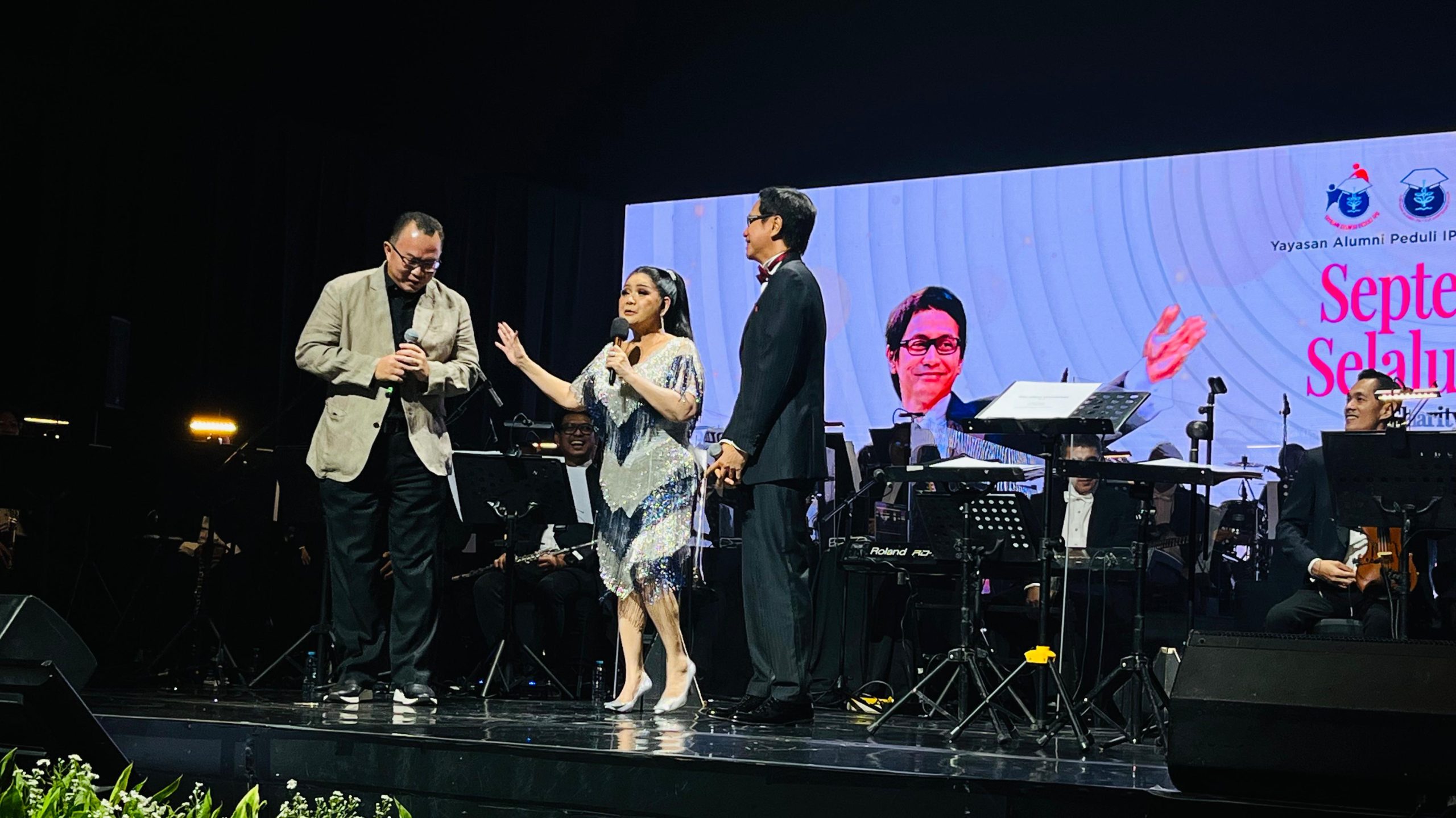 Lakukan Konser Charity, Lagu ”Kampus Terbaik” ciptaan Rektor IPB dihargai setengah miliar
