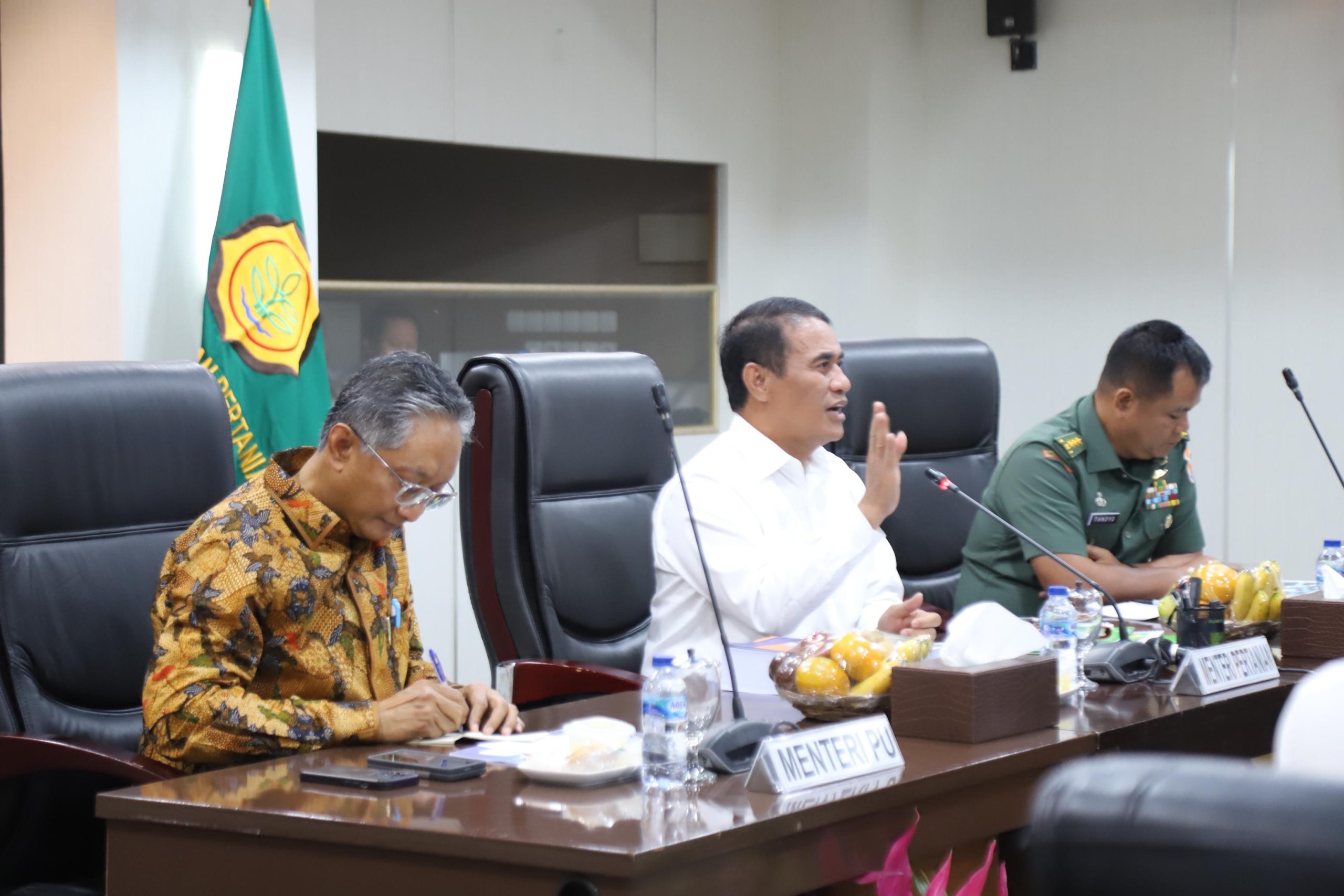 Mentan Amran, Menteri PU dan TNI AD Kompak Perkuat Kolaborasi Percepat Swasembada Pangan