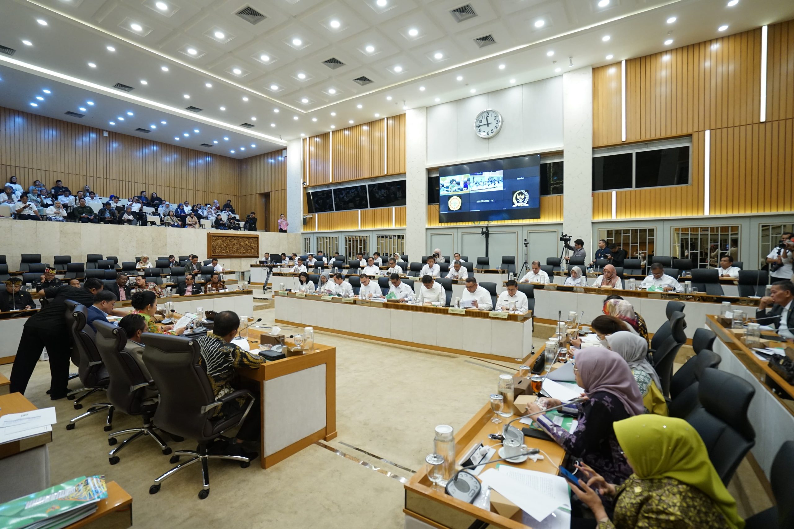 Mentan Amran Banjir Pujian dari Komisi IV DPR RI Setelah Dapat Apresiasi dari Presiden