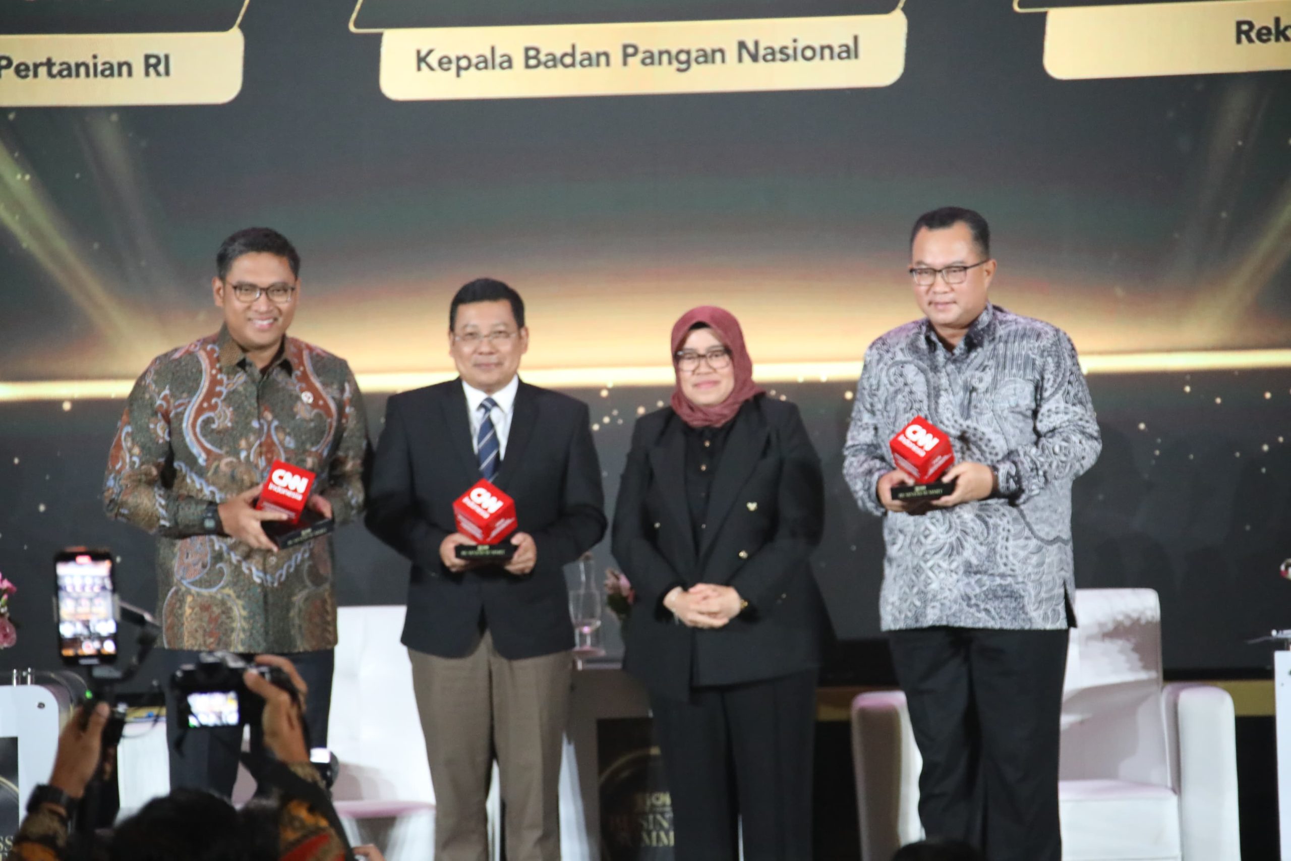 Rektor IPB Arif Satria Ingatkan Dunia Perlu 5,4 Miliar Hektare Lahan Pertanian, Cetak Sawah Baru Jadi Solusinya