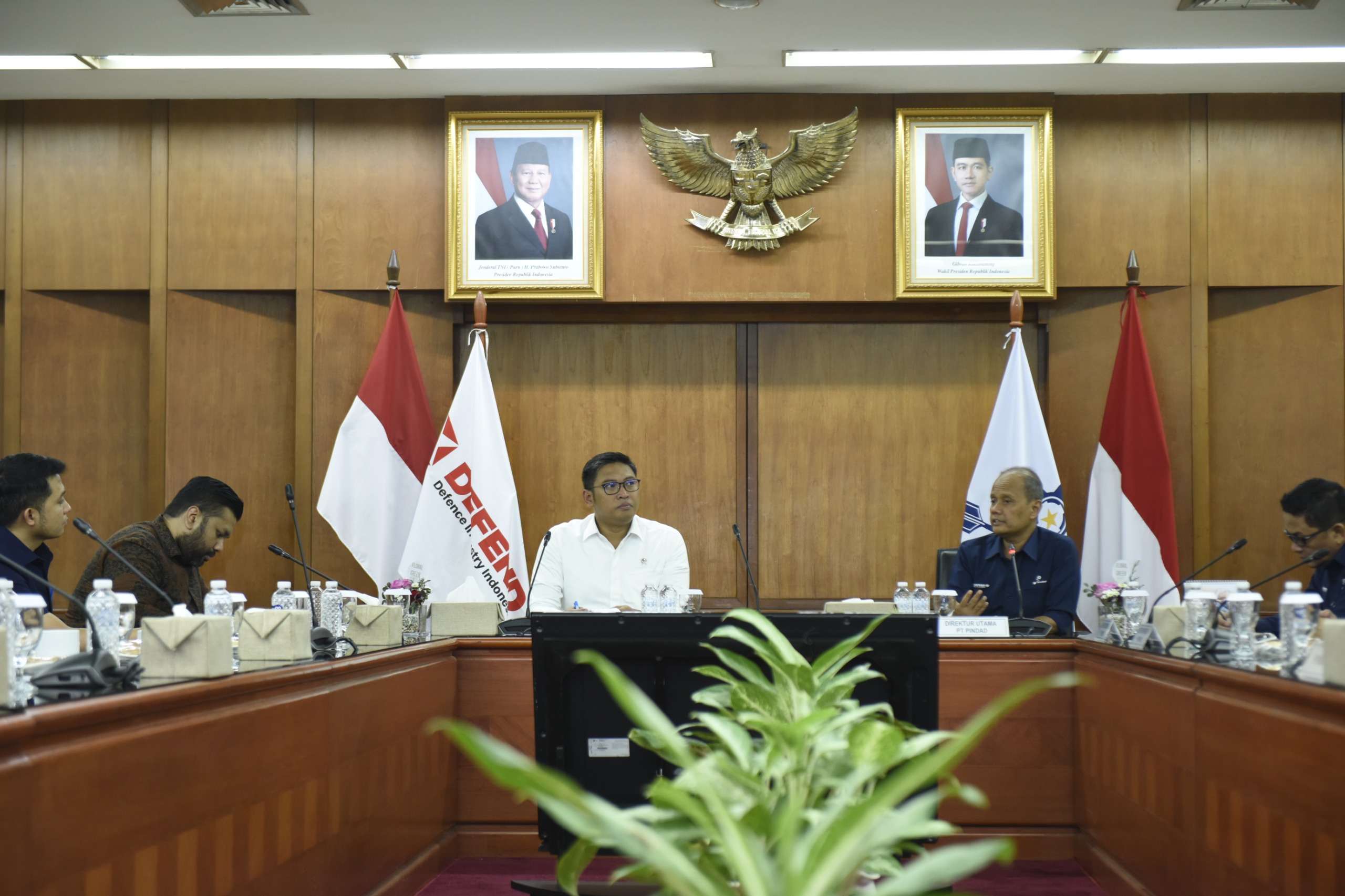 Wamentan Sudaryono Dukung PT Pindad Produksi Alsintan Demi Kemandirian Pangan Indonesia