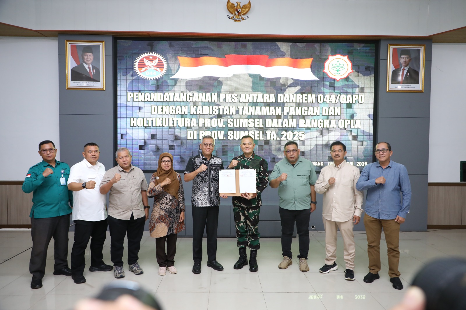 Tingkatkan Produktivitas Pangan di Sumsel, TNI-Pemprov Tanda Tangan MoU Opla Rawa