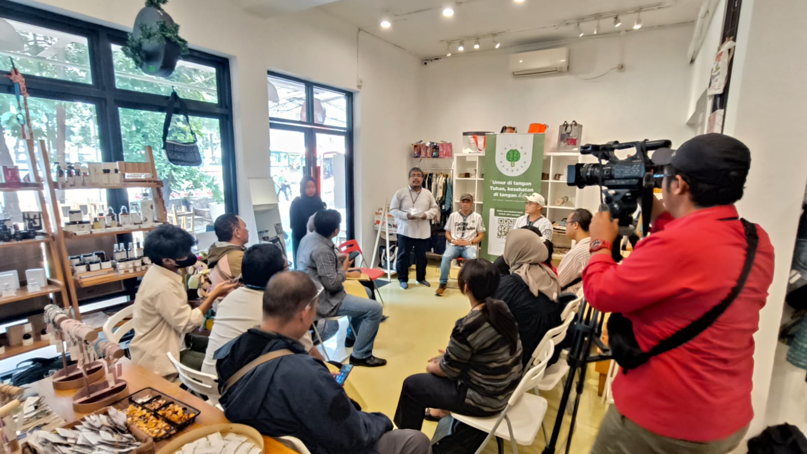 GELAR ERFEST 2025, EATING REODER PROMOSIKAN PERUBAHAN POLA PIKIR DAN MAKAN DEMI GAYA HIDUP SEHAT