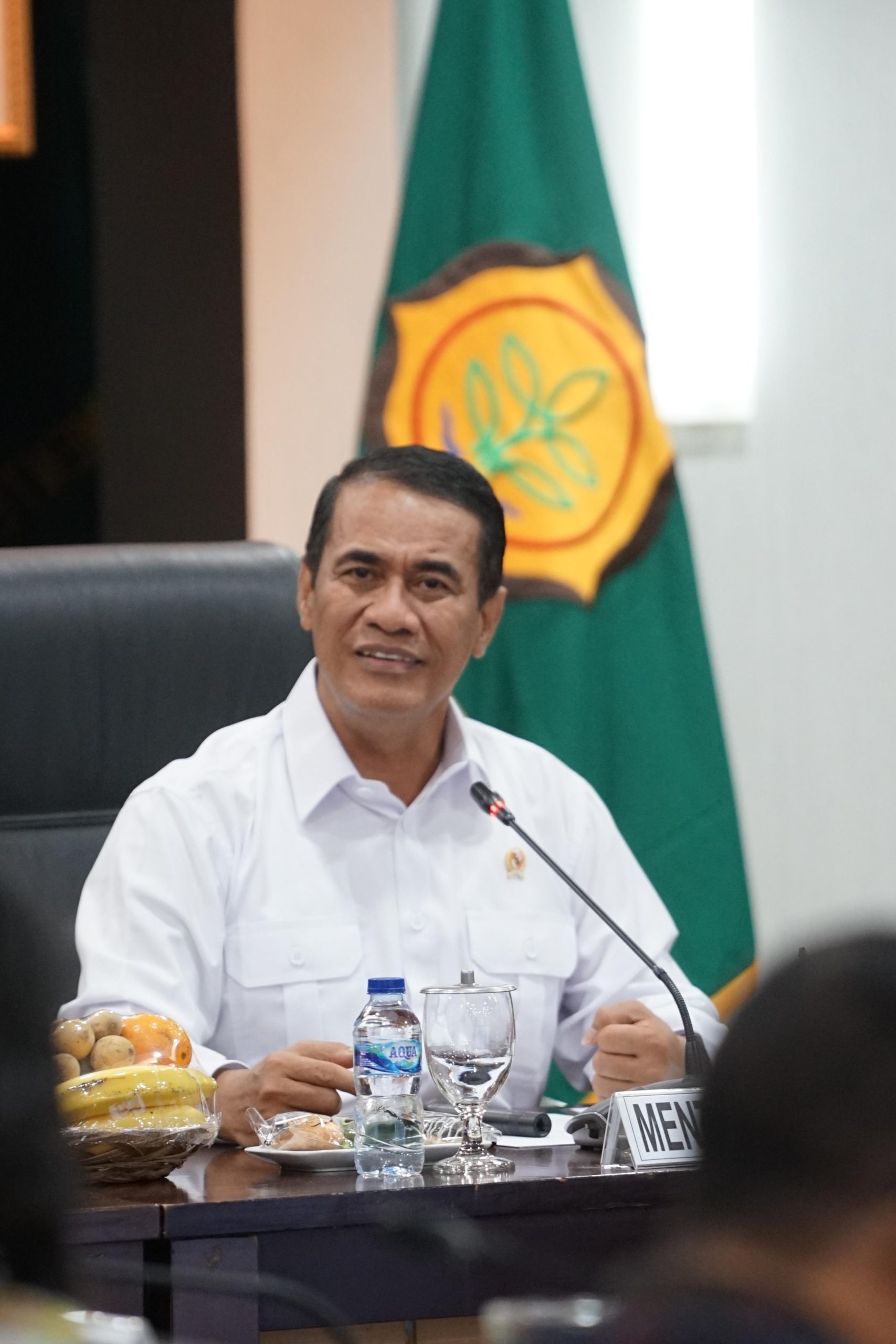 Kerap Mendapat Pujian Presiden, Publik Puas dengan Kinerja Mentan Amran