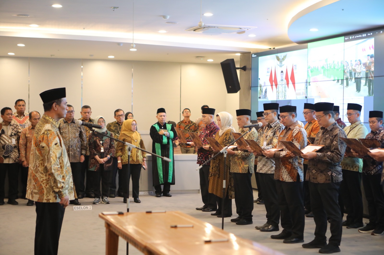 Tegas! Mentan Amran Tekankan Pentingnya Meritokrasi dan Antikorupsi