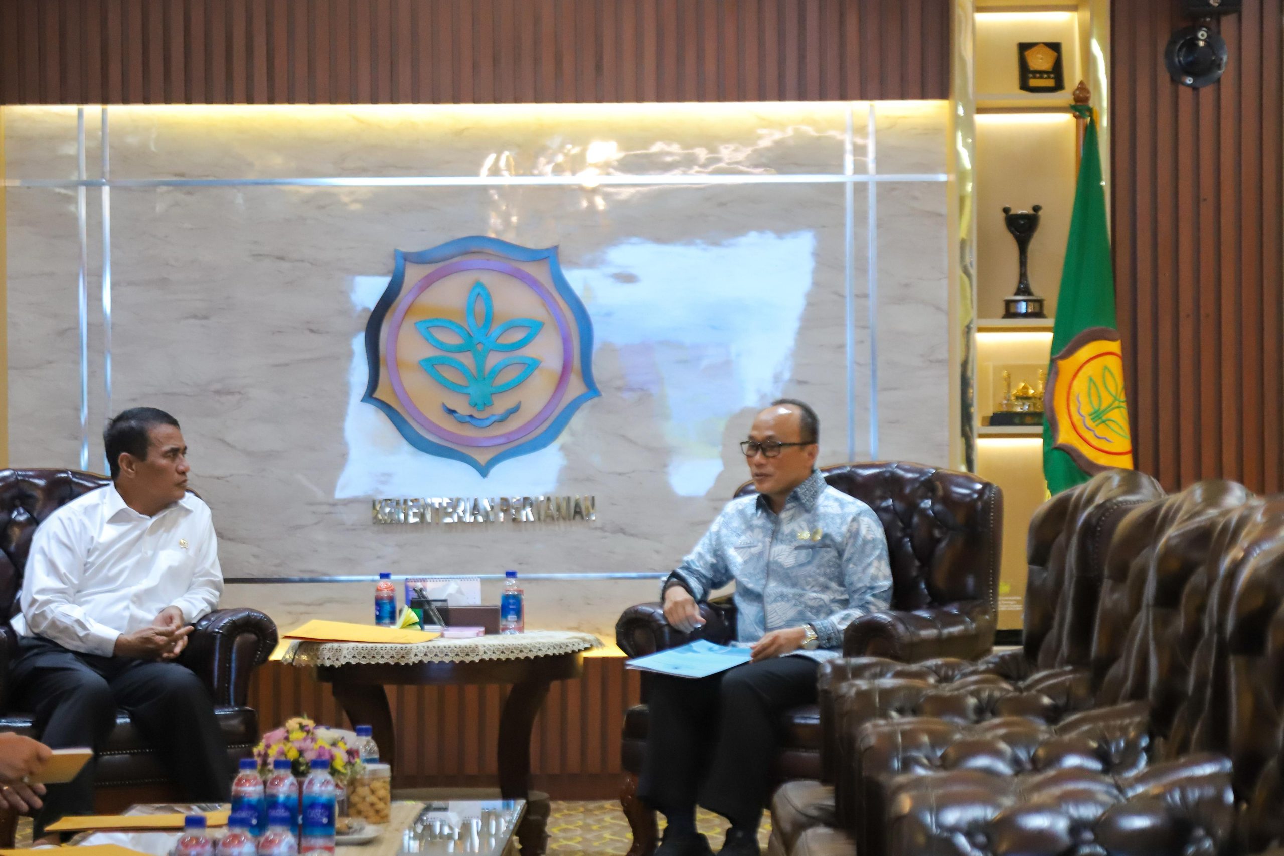 Menteri Pertanian dan Kepala BKN Sepakat Percepat Pemindahan Administrasi Penyuluh Pertanian dari Daerah ke Pusat