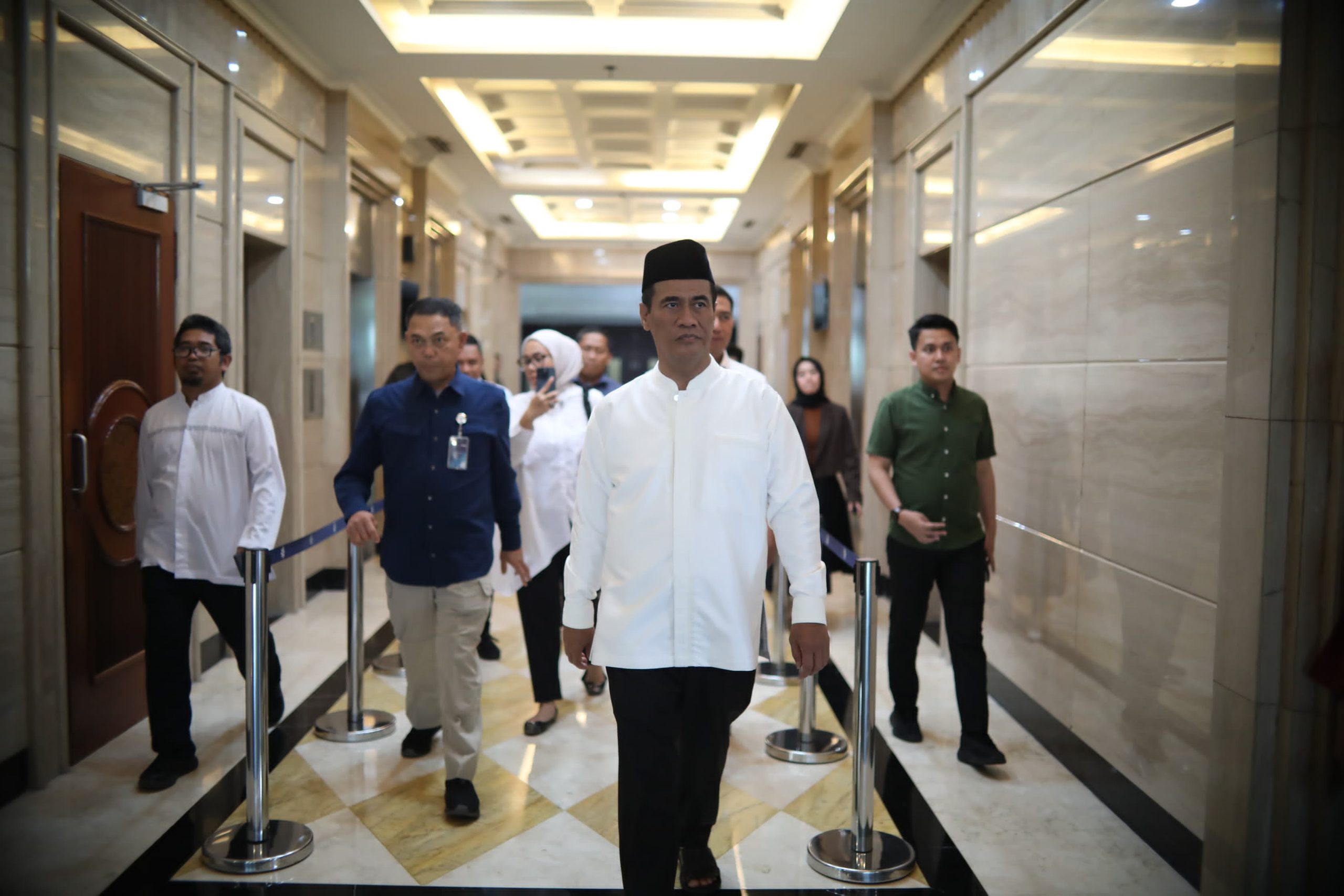 Setiba dari Yordania, Mentan Sidak Bulog dan PIHC