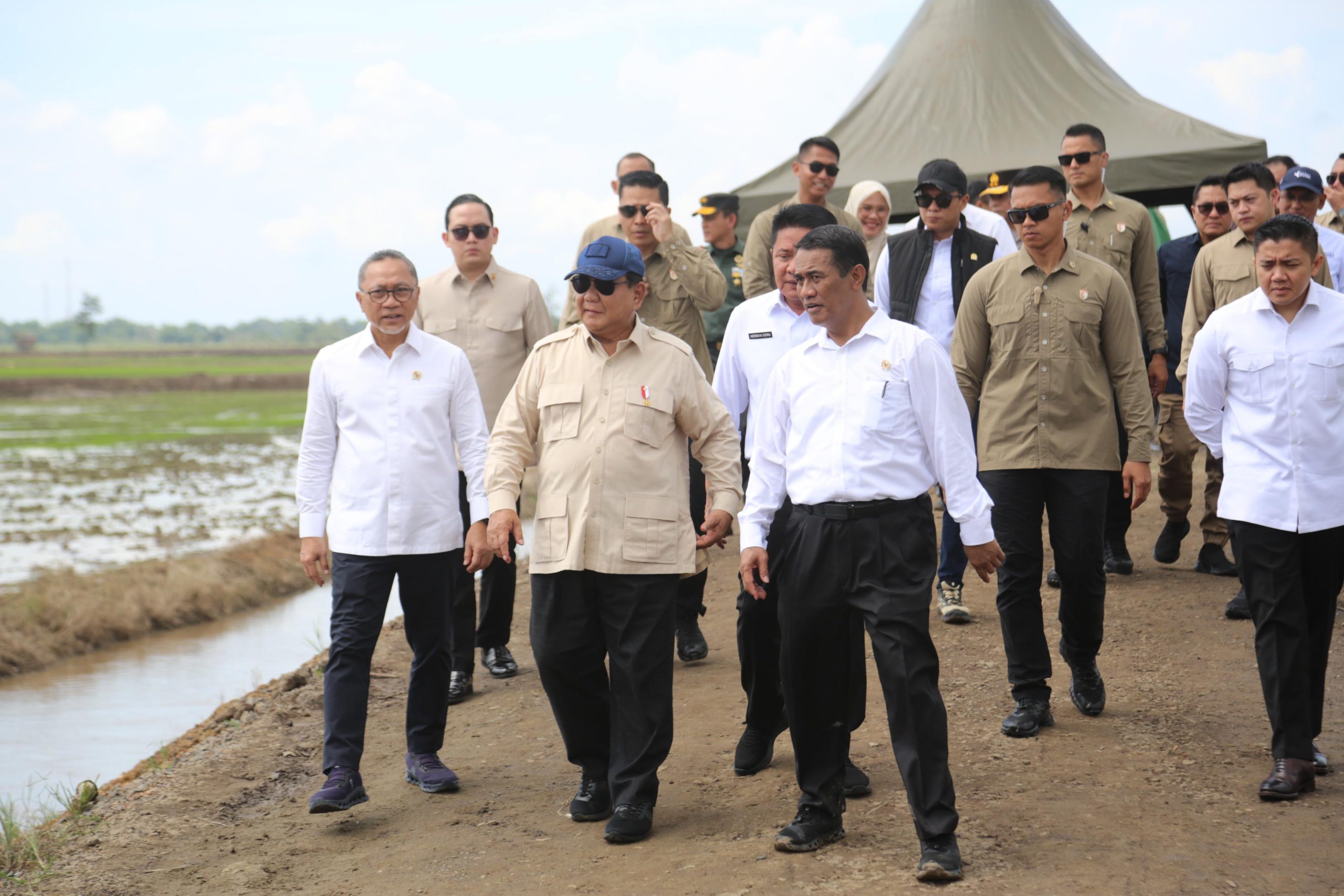 Presiden Prabowo dan Mentan Amran Pimpin Tanam Padi Serentak di 14 Provinsi