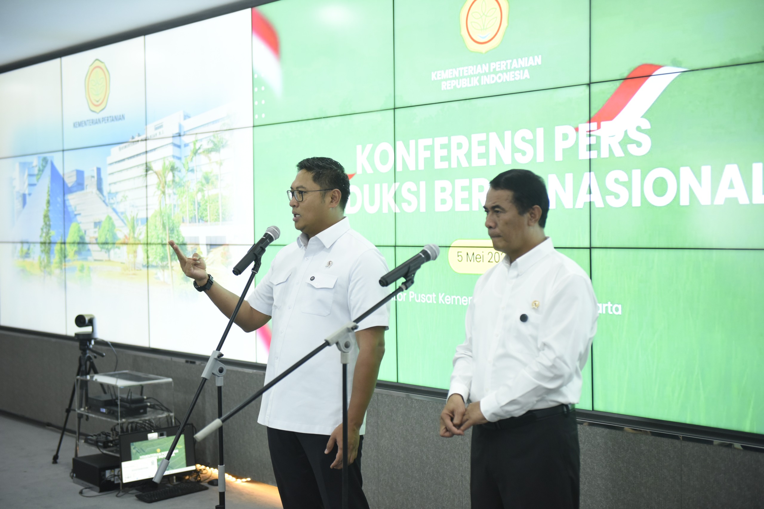 Produksi Beras Tertinggi Sepanjang Sejarah RI, Presiden Kembali Puji Duet Maut Mentan Amran dan Wamentan Sudaryono