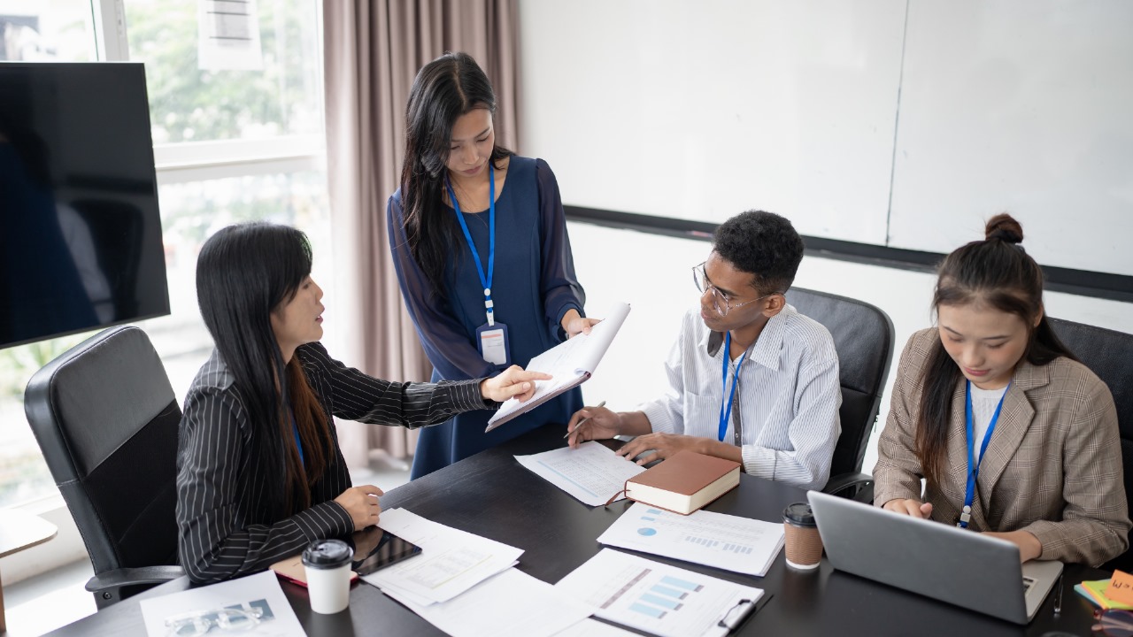 Banjir Pelamar, Minim Potensi: Saatnya Rekrutmen Pakai Profil yang Tepat
