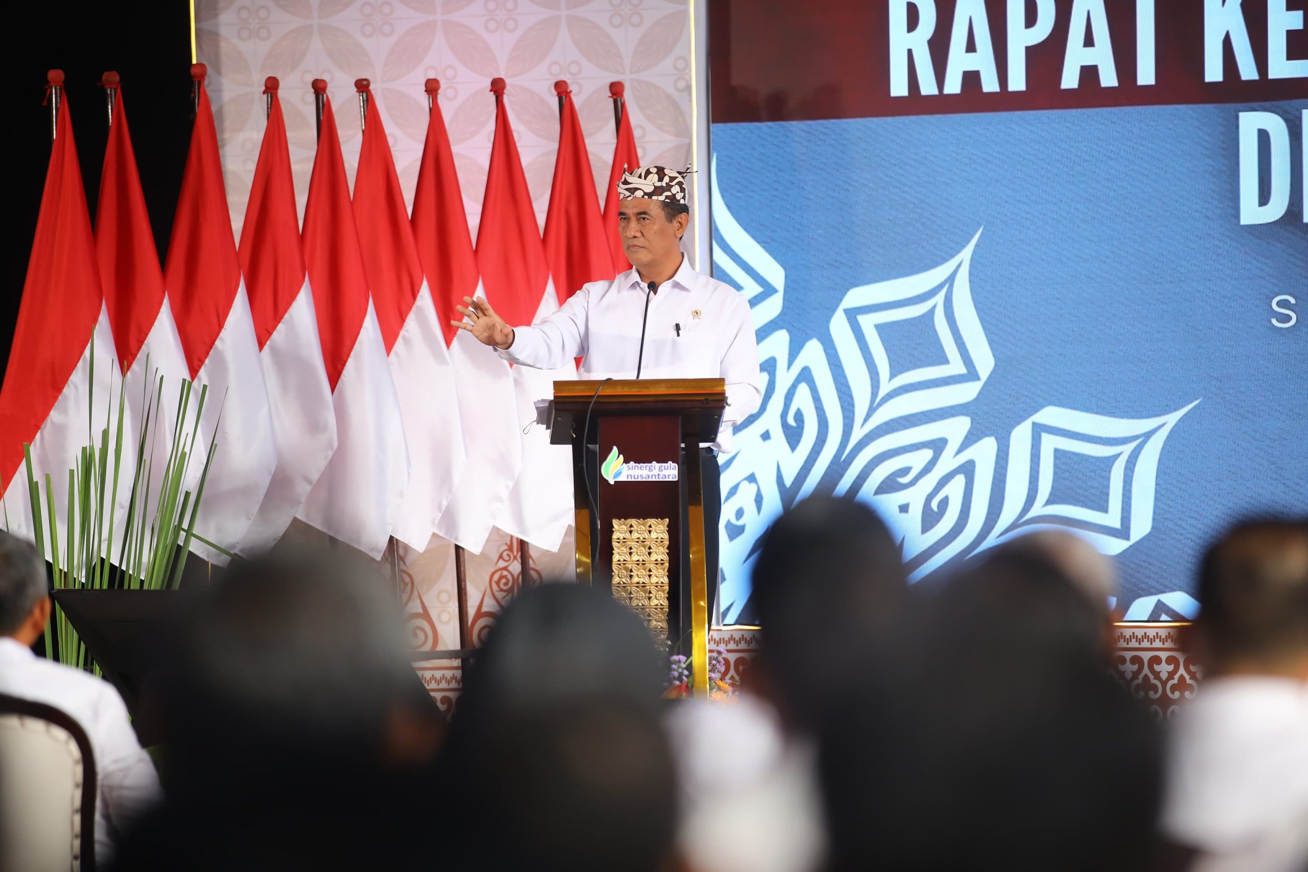 Targetkan Swasembada Gula Lebih Cepat, Mentan Amran Benahi Tata Kelola Tebu Nasional