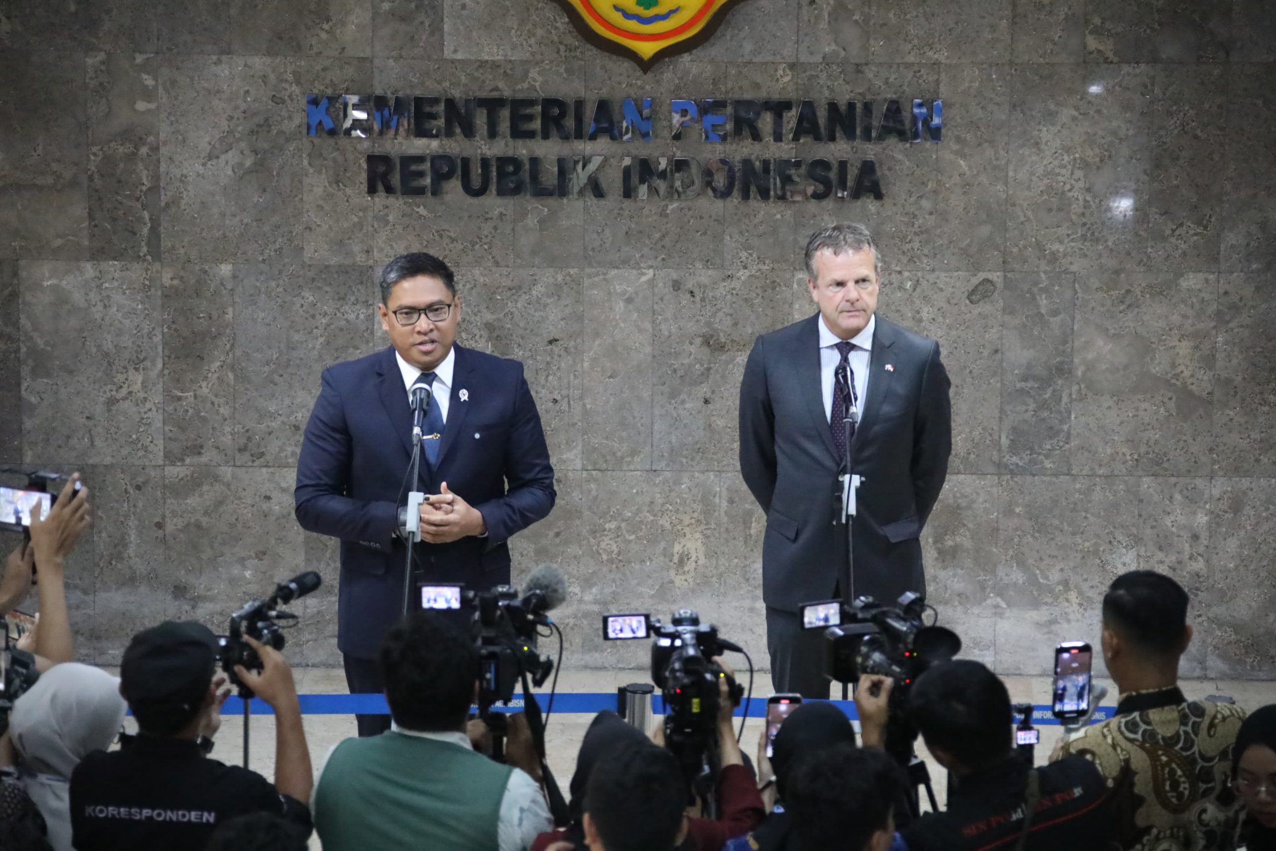 Wamentan Sudaryono: RI Siap Pangkas Ketergantungan Impor Daging, Investasi Sapi Betina Jadi Kunci!