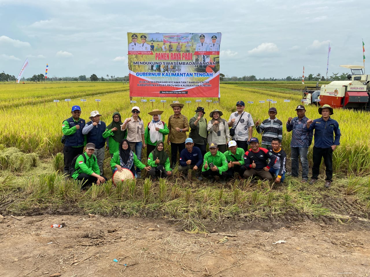 Panen Raya Padi Varietas MR 219 di Kabupaten Kapuas, Bukti Sinergi Kementan dan Pemprov Kalimantan Tengah Menuju Swasembada Pangan Nasional