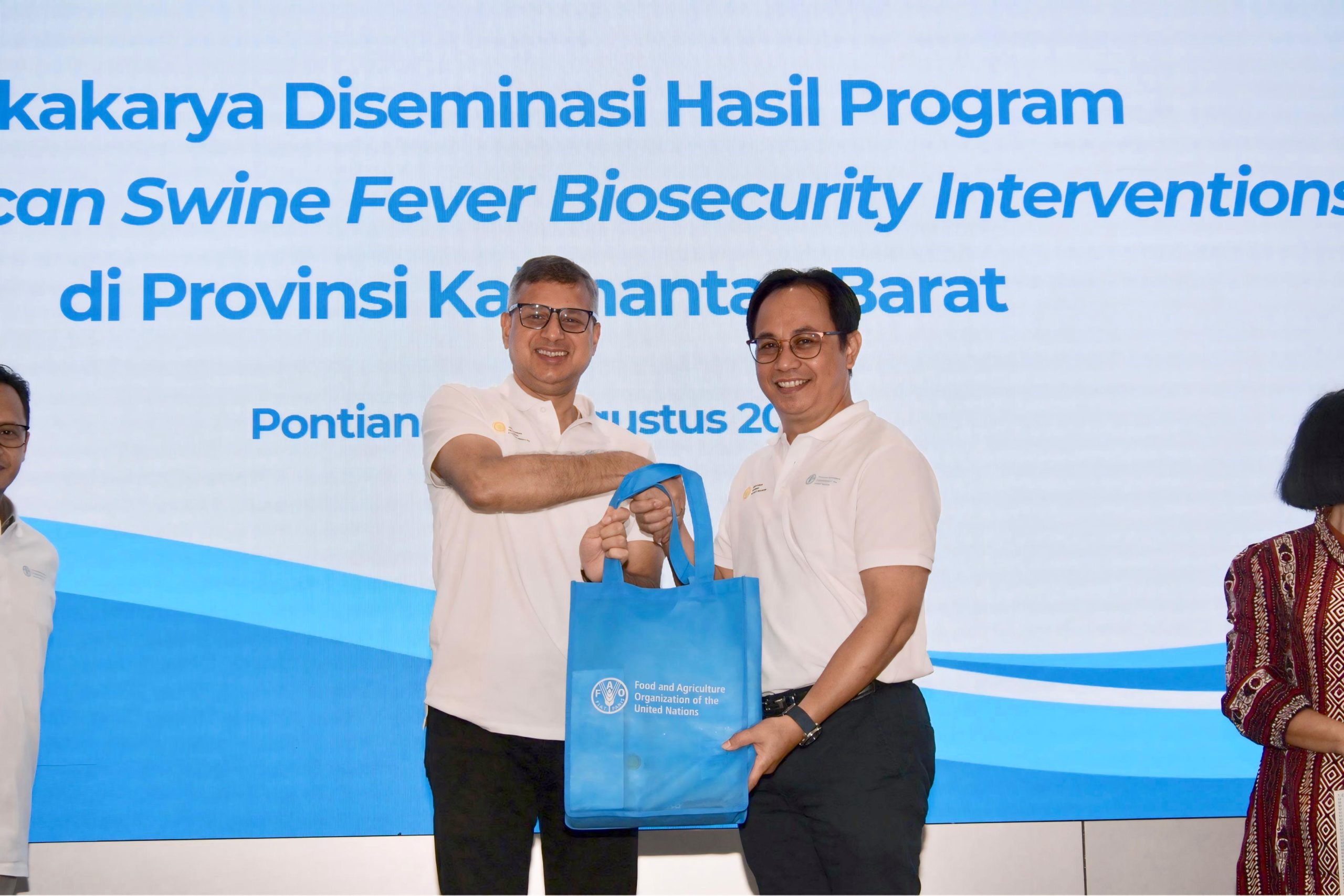 Kementerian Pertanian dan FAO Capai Keberhasilan dalam Program Biosekuriti untuk Mengatasi Demam Babi Afrika di Kalimantan Barat