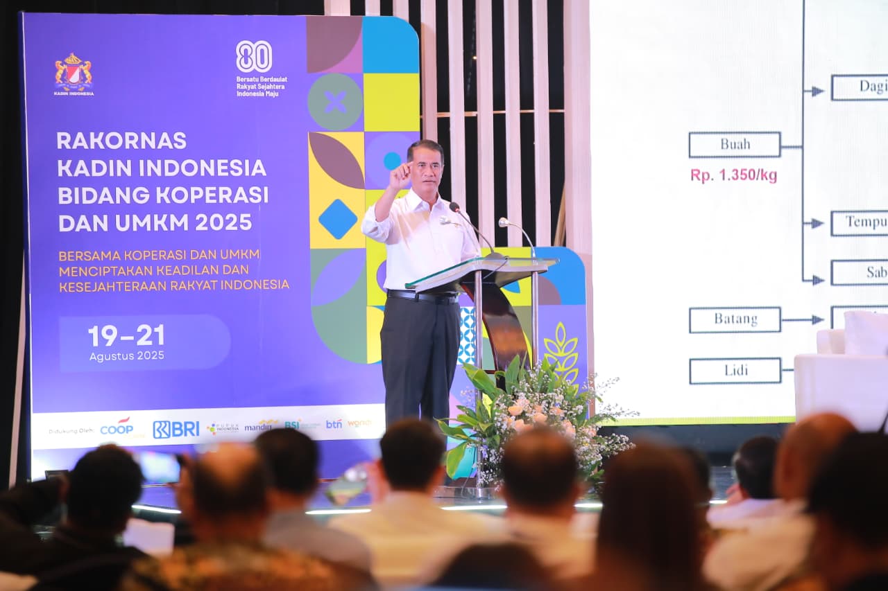 Mentan Amran Ajak Kadin Indonesia Terlibat Percepat Pengembangan Pertanian dan Perkebunan