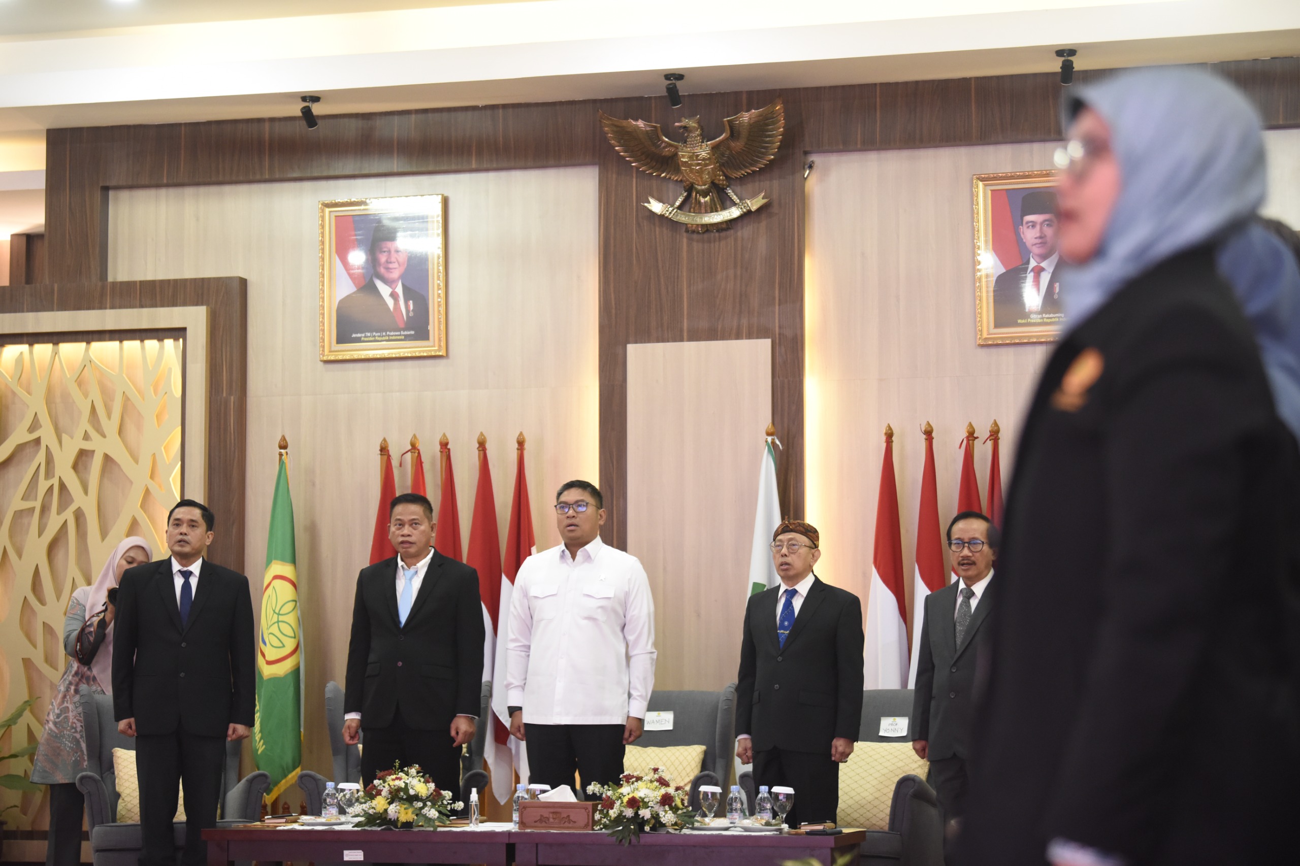 Revolusi Pertanian Dimulai! Wamentan Sudaryono Siapkan Senjata Baru untuk Petani Indonesia