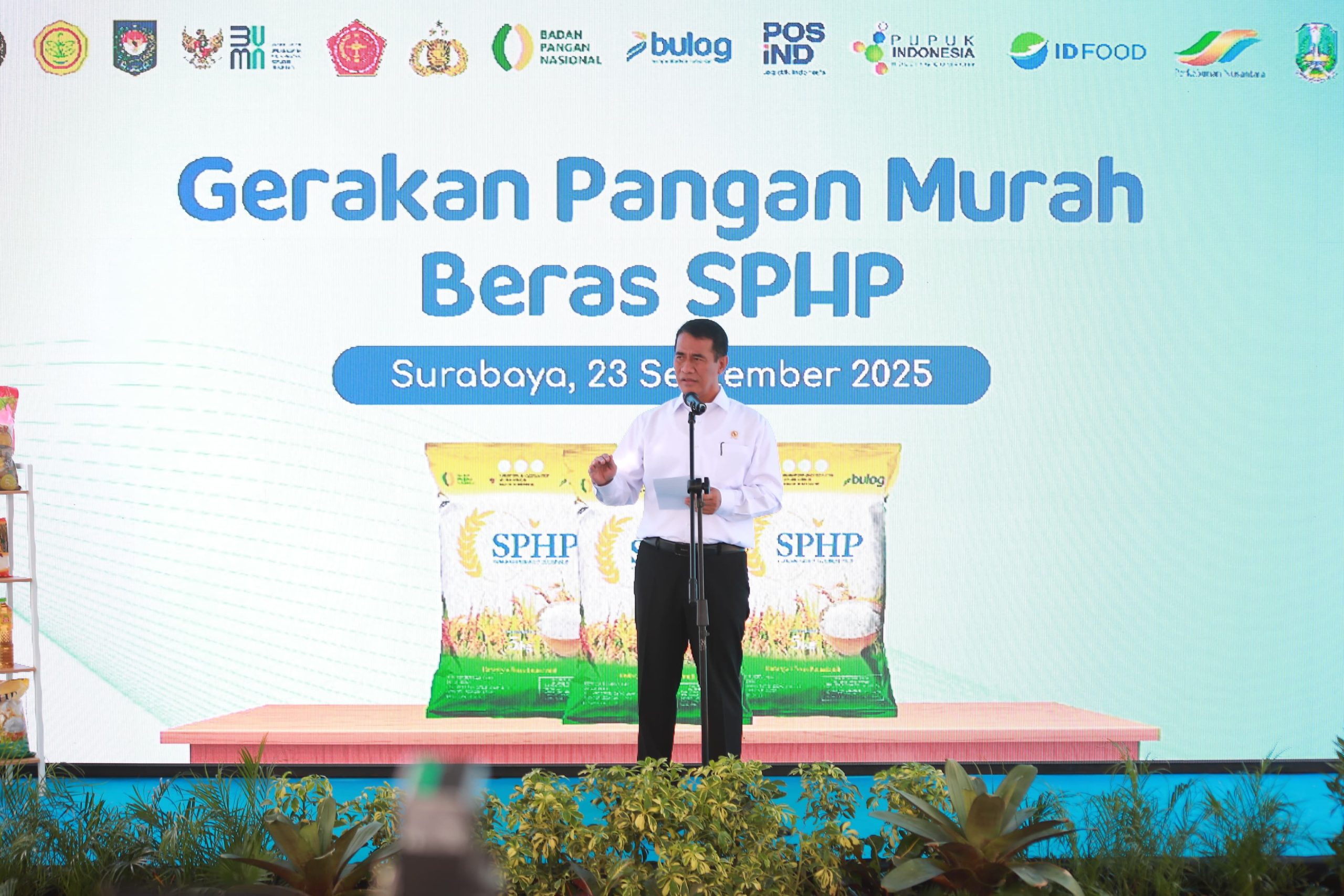 Hadirkan GPM Serentak di 828 Titik, Mentan Amran Pastikan Warga Jatim Nikmati Harga Pangan Murah