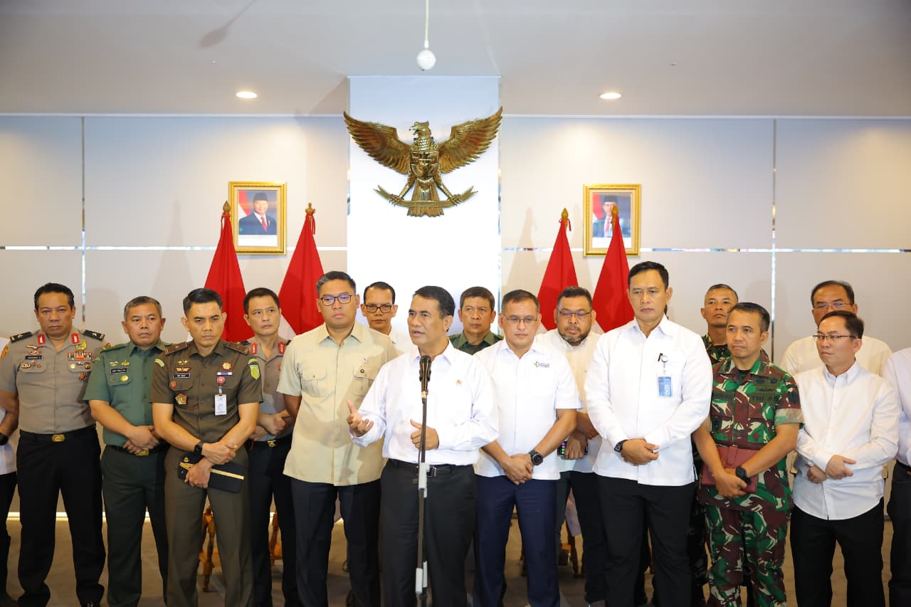 Kebijakan Presiden Prabowo Turunkan Harga Pupuk 20% Pertama Kali dalam Sejarah