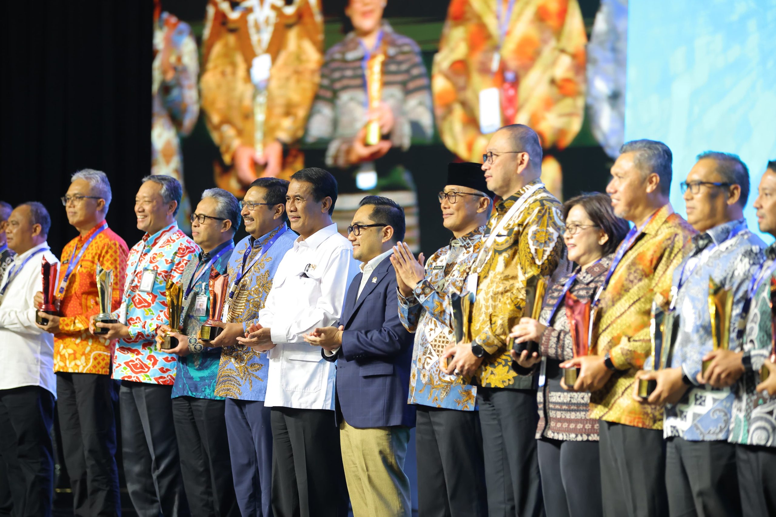 Keberkahan Indonesia Memiliki Menteri Pertanian Amran Sulaiman: Dari Swasembada hingga Pengaruh pada Harga Pangan Dunia