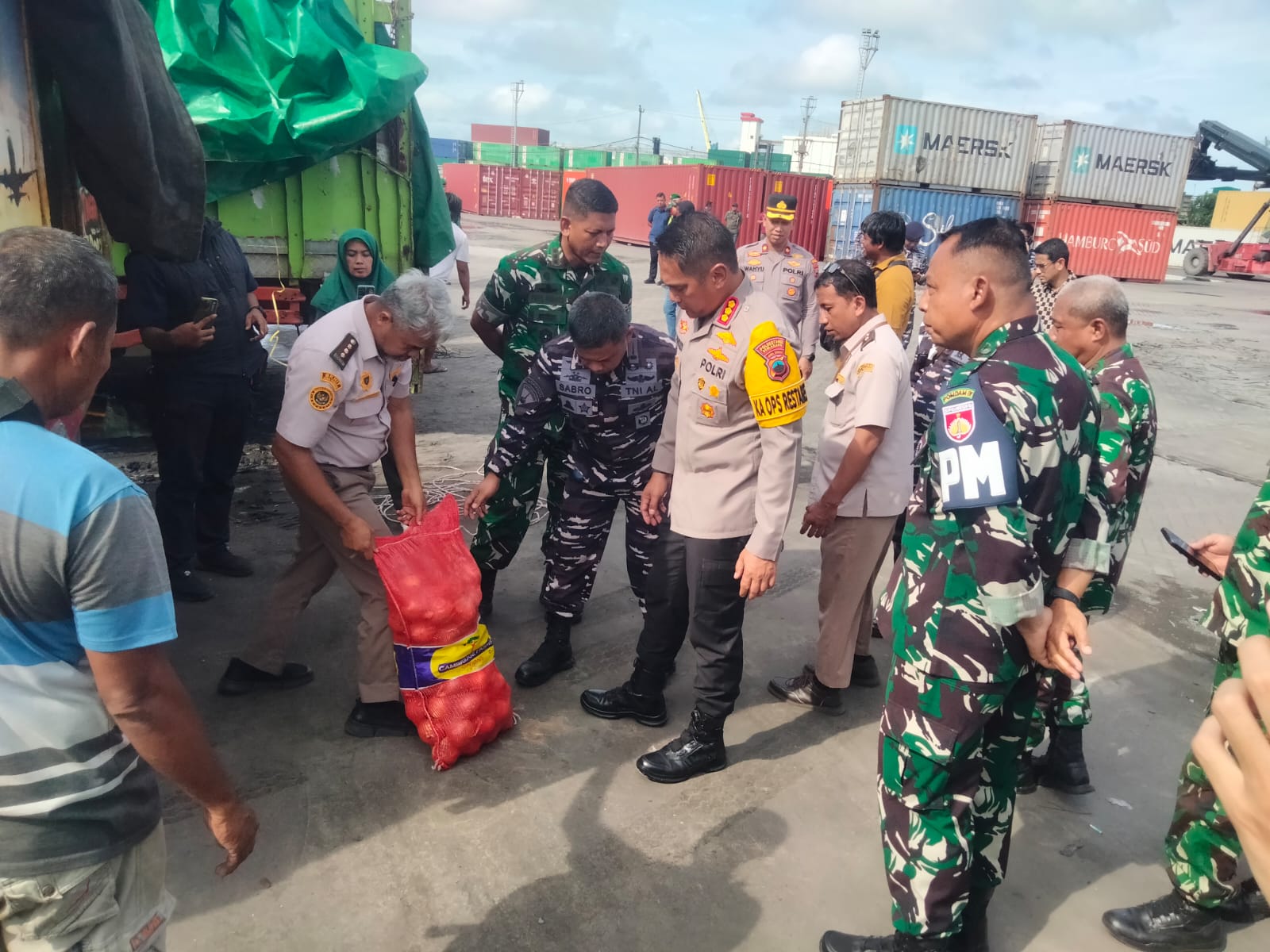 *Aduan Lapor Pak Amran, 133 Ton Bawang Bombay Diamankan Polrestabes Semarang*