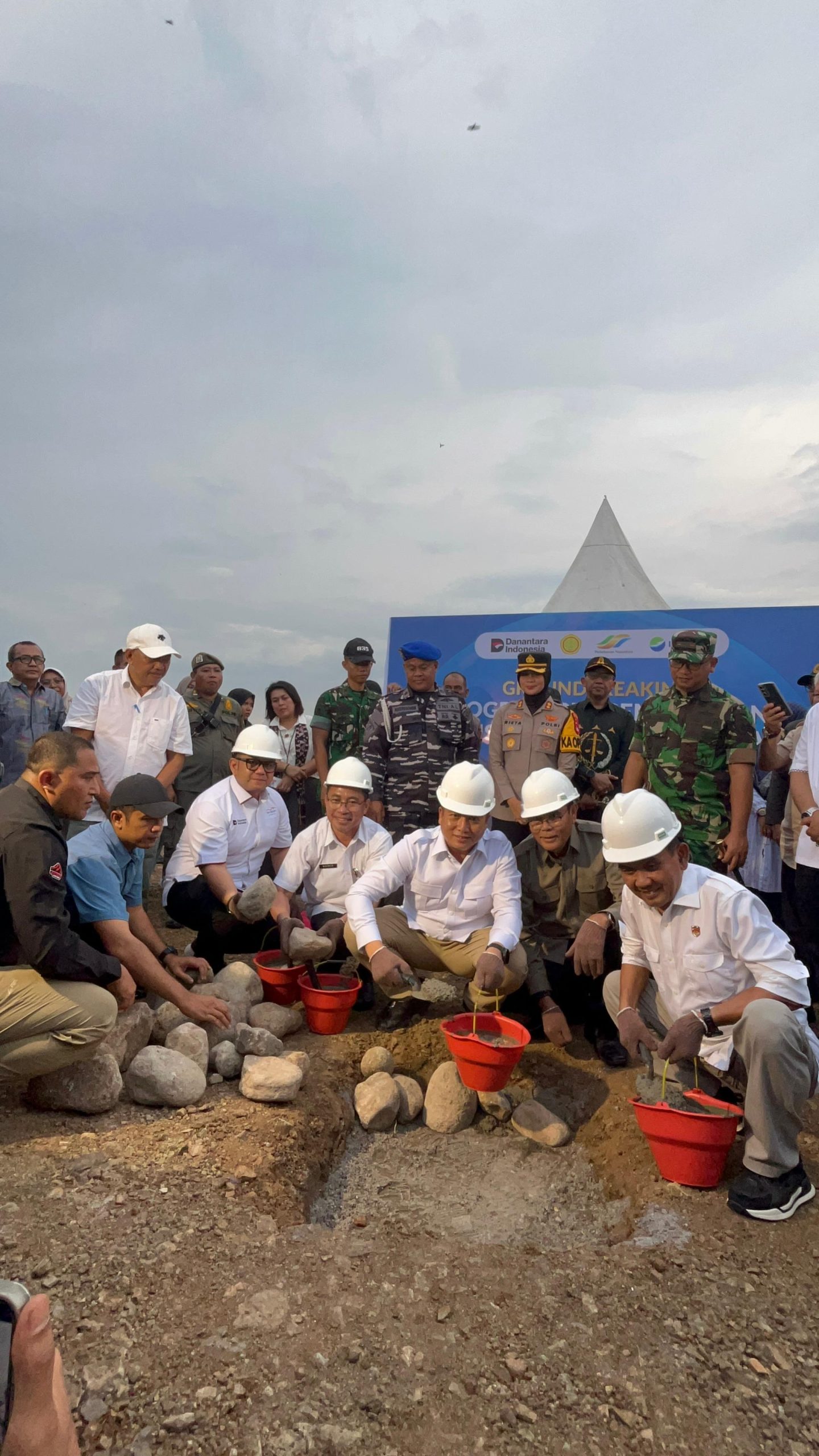 Groundbreaking Hilirisasi Perunggasan di NTB, Perkuat Kemandirian Peternak Daerah