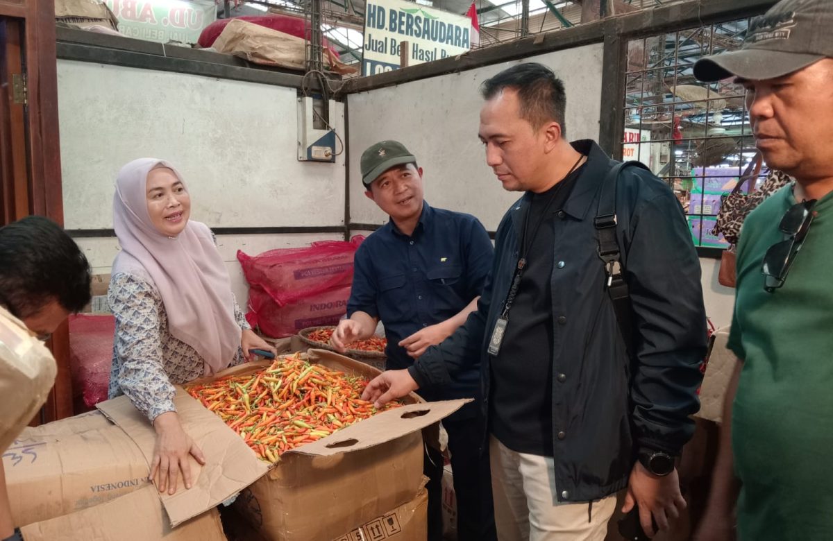 Kementan Guyur 11 Ton Cabai ke PIKJ, Harga Cabai Rawit Merah Turun di Hari Ke-6 Ramadan