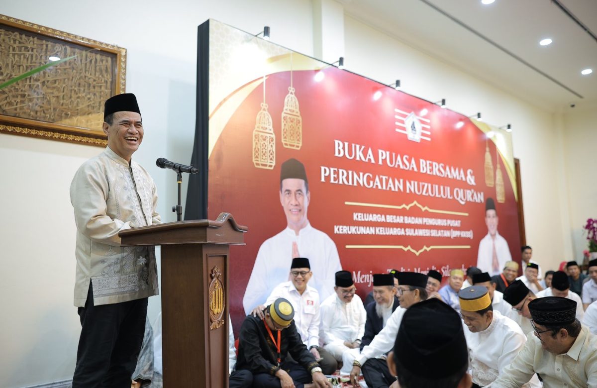 Pesan Persatuan Mentan Amran pada 3.000 Warga KKSS Saat Bukber di Kediamannya