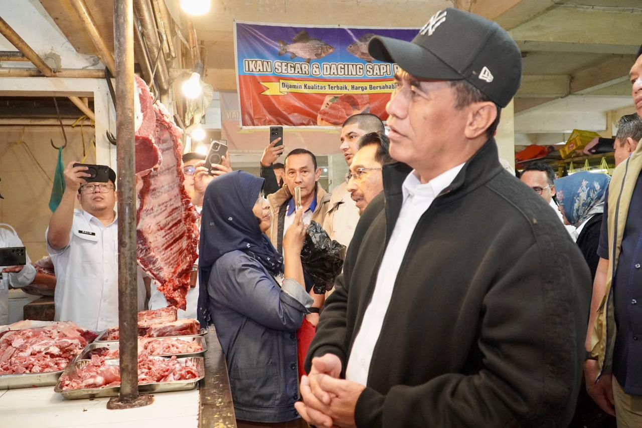 Pengawasan Diperketat, Kementan Minta Masyarakat Laporkan Penjualan Daging di Atas HAP
