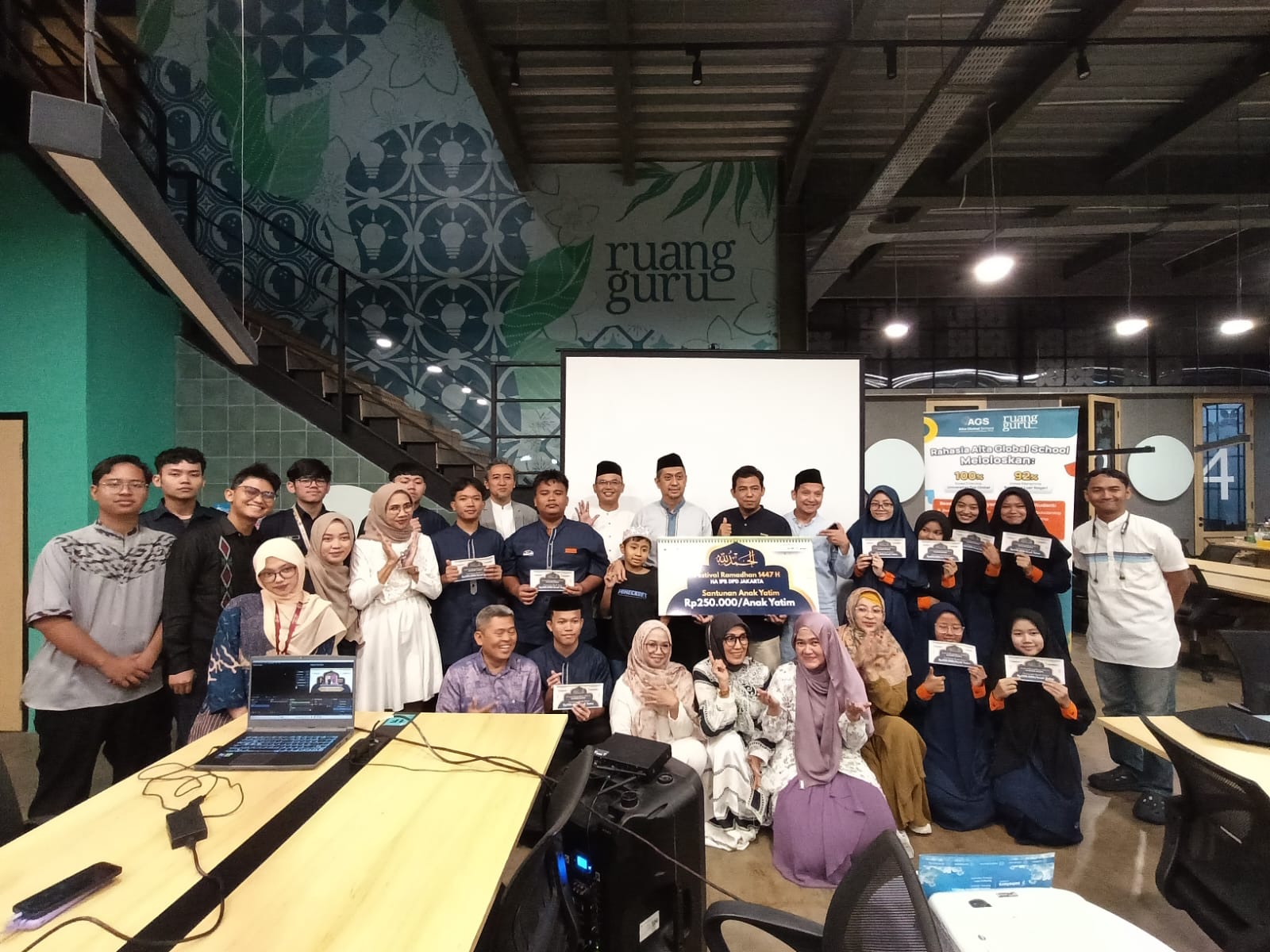 Himpunan Alumni IPB Jakarta Gelar Buka Puasa Bersama dan Santunan 157 Yatim