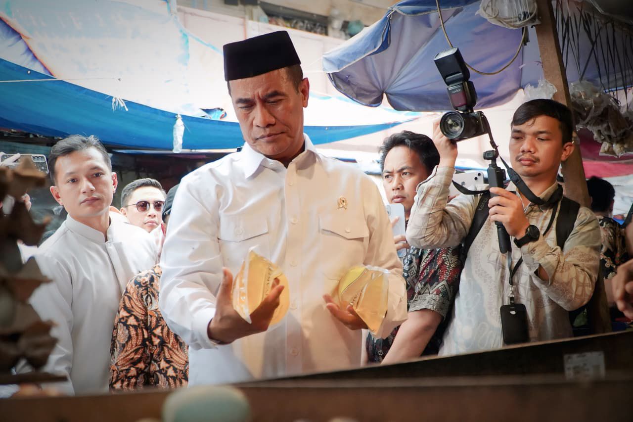 Harga Pangan Indonesia Terkendali Selama Ramadan, Presiden Prabowo: _Good Job_