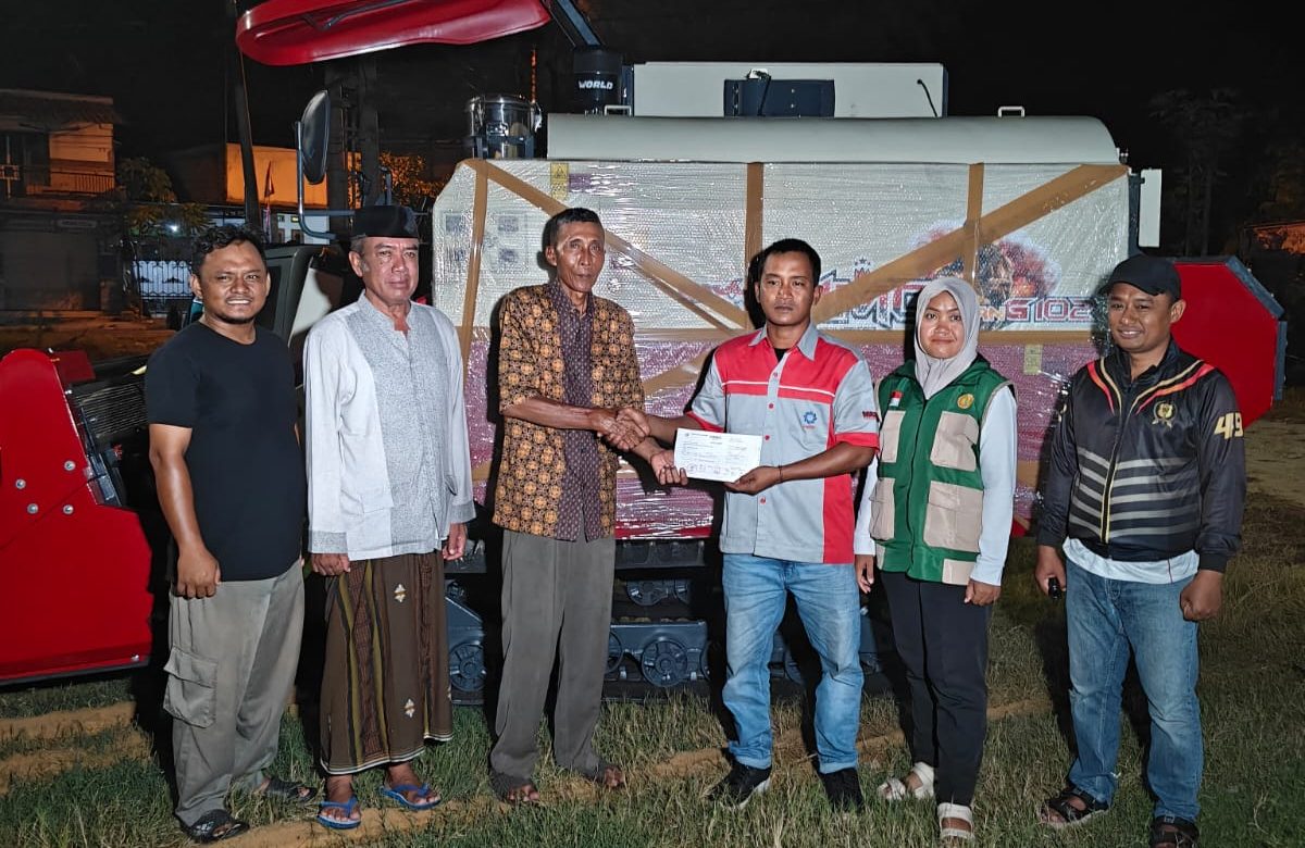 Kementan: Bantuan Presiden Sudah Tiba, Petani Tuban Kini Dapat Panen Jagung dengan Mesin Canggih