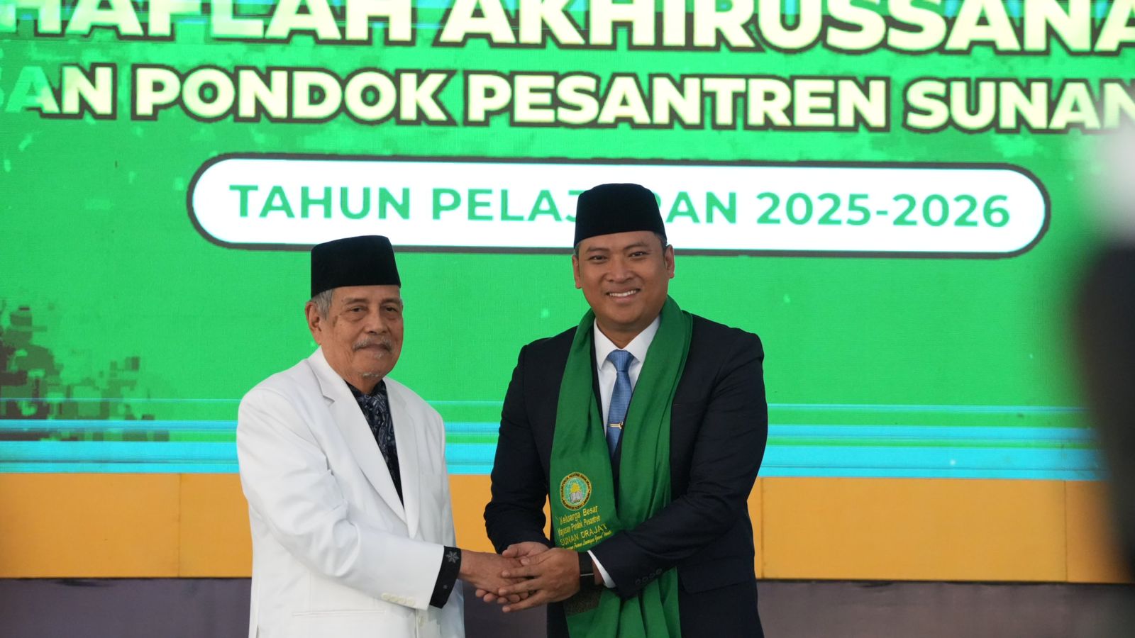 Di Depan Ribuan Santri Ponpes Sunan Drajat Lamongan, Wamentan Sudaryono Gaungkan Gerakan Menjemput Takdir