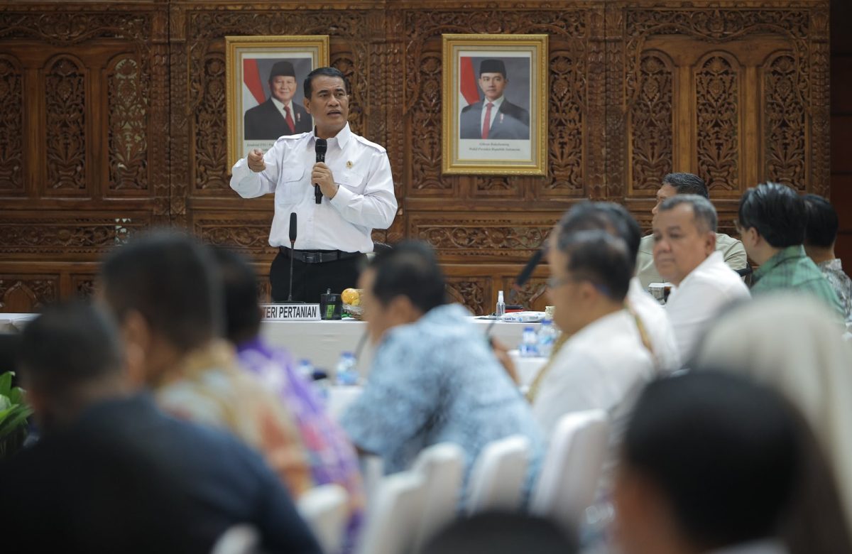 Tak Ada Alasan Harga TBS Turun, Mentan Amran Ultimatum 300 Perusahaan Sawit