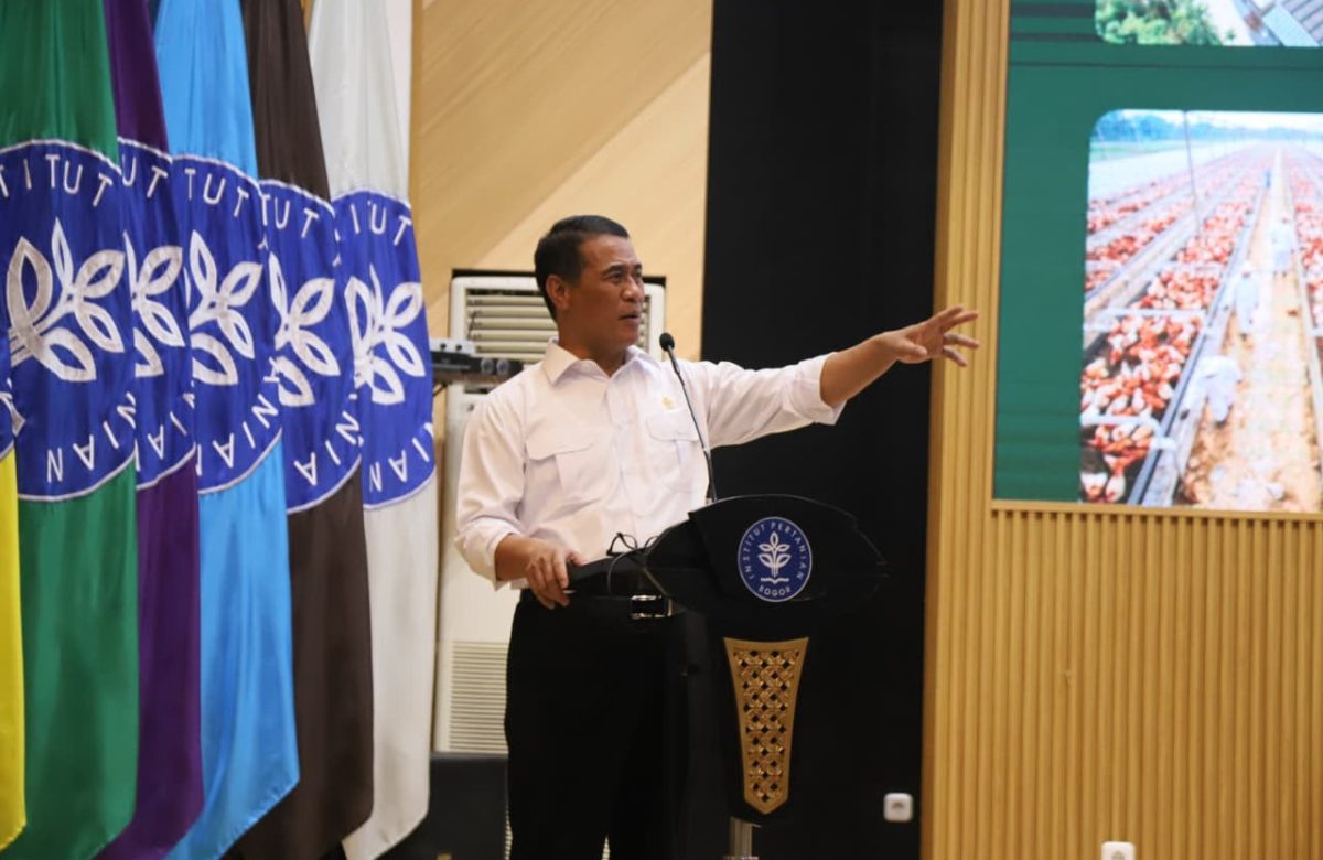 Mentan Amran Berikan Kuliah Umum di IPB: Belajar Gagal Menuju Sukses