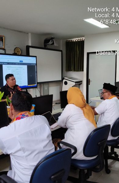 Ketua KIP DKI Visitasi SMAN 96 Jakarta ; Pastikan UU Keterbukaan Informasi Publik No 14 Tahun 2008 di implementasikan Konsisten