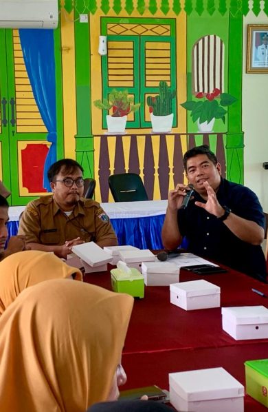 KETUA KIP DKI : LAYANAN DI TINGKAT KELURAHAN TIDAK BOLEH MINIMALIS, ” IBARAT “BALAIKOTA HADIR SEBAGAI FRONT LINER